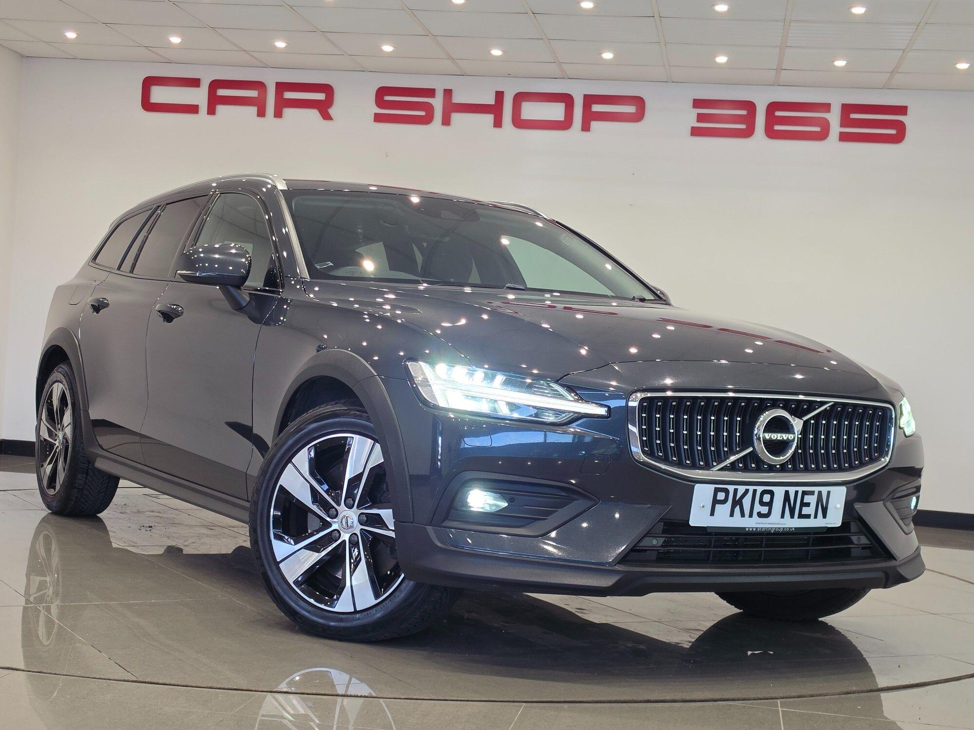 Volvo V60 Cross Country view 49