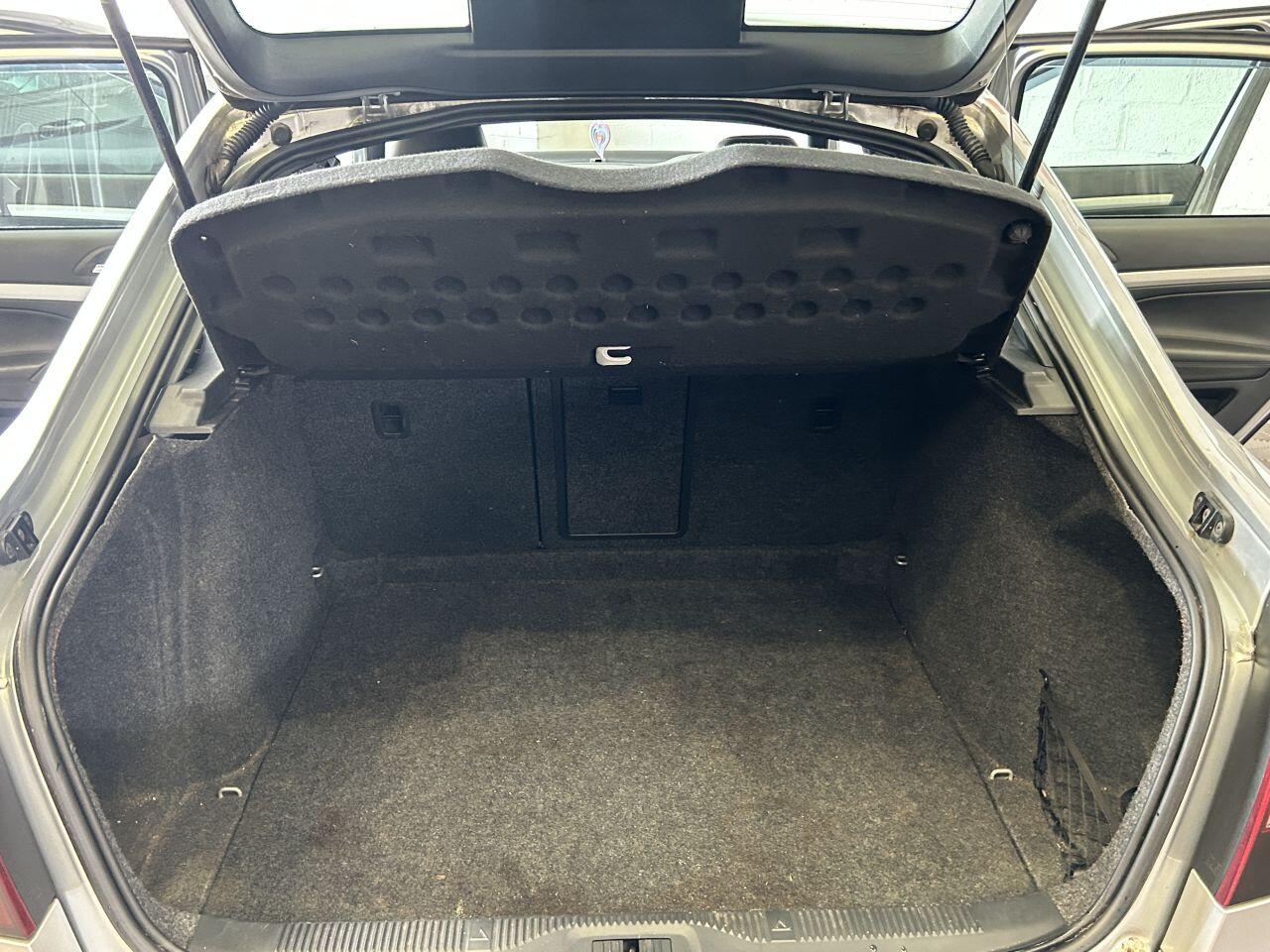 Skoda Octavia view 22