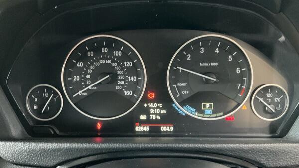 BMW 3 Series view 8