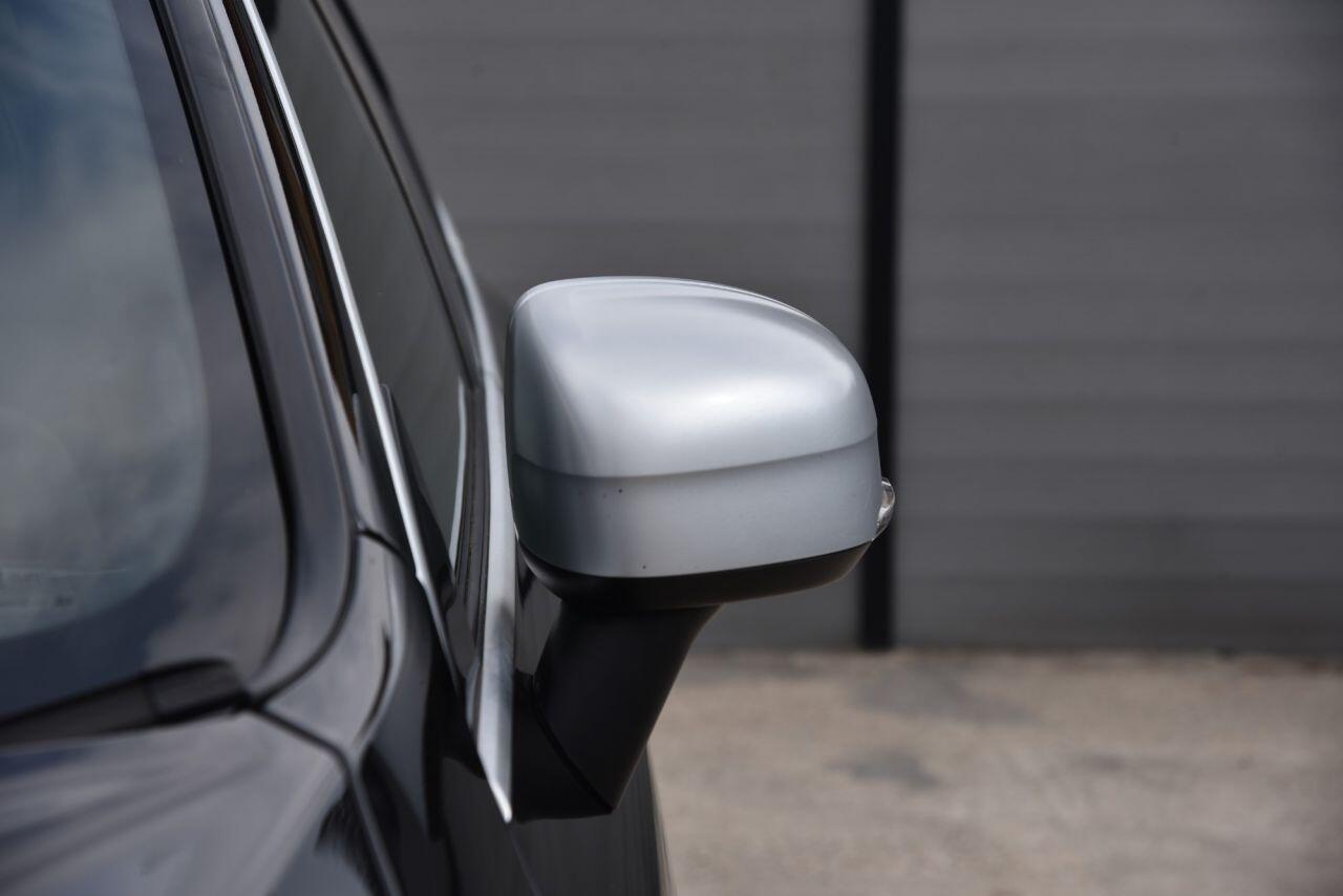 Volvo XC60 view 17