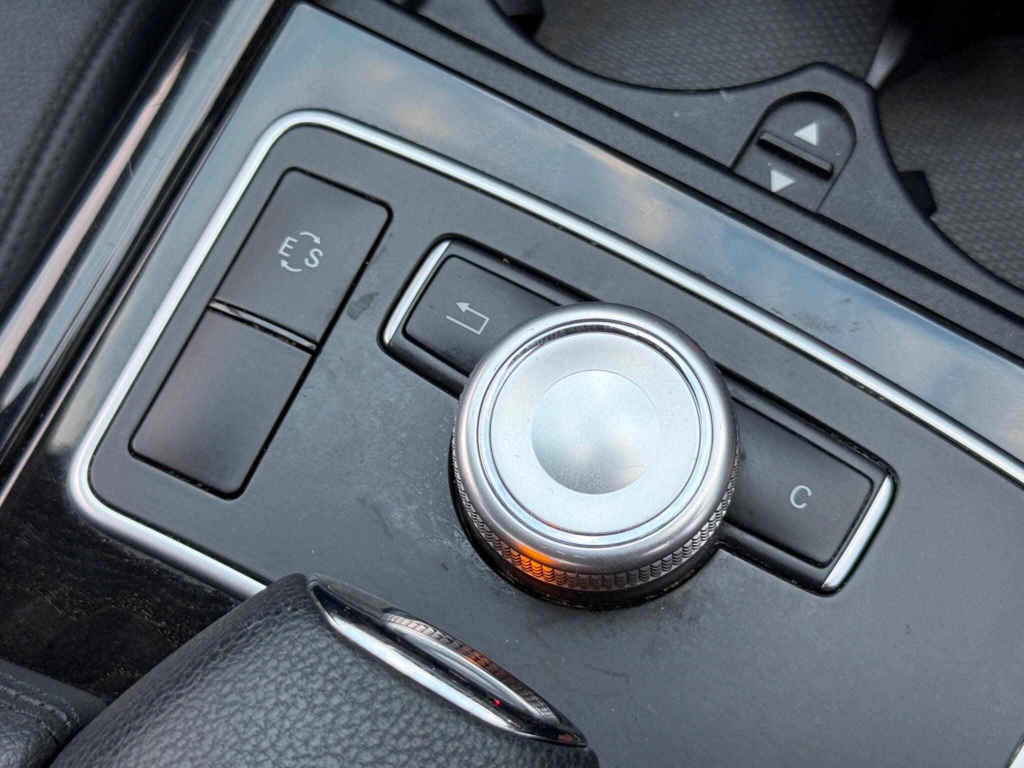 Mercedes-Benz E Class - Image 52