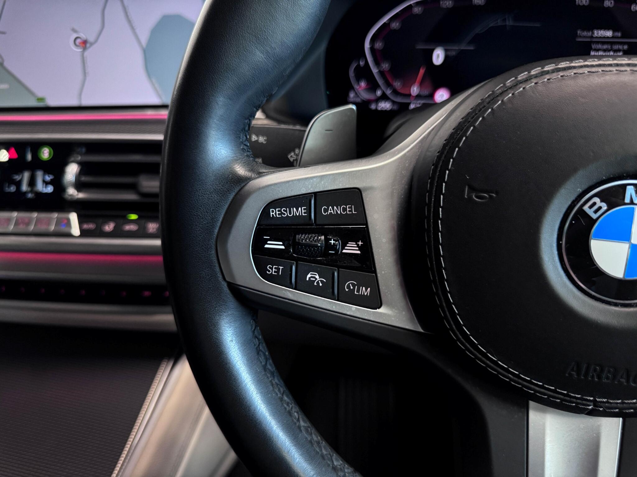 BMW X6 view 14