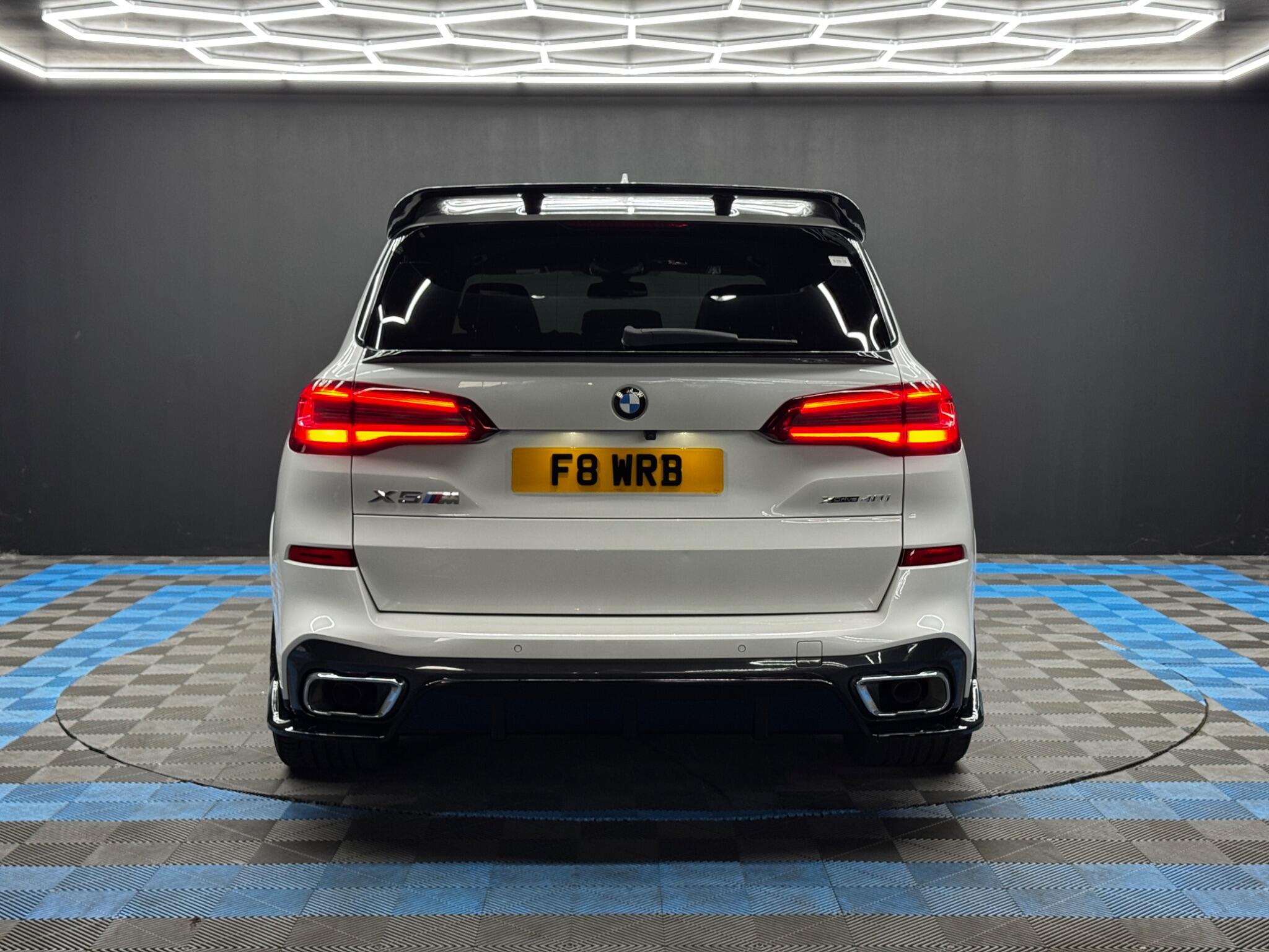 BMW X5 view 6