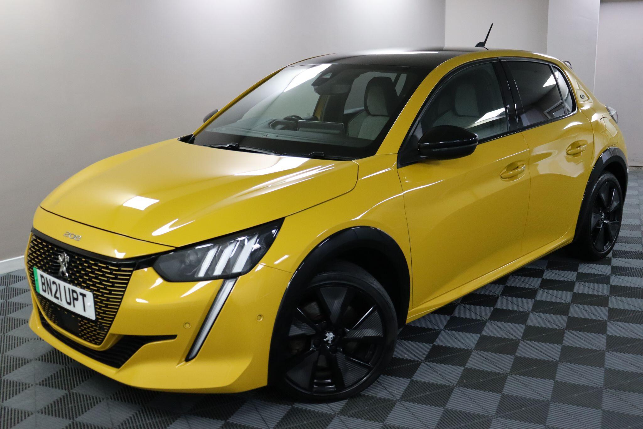Peugeot E-208 view 21