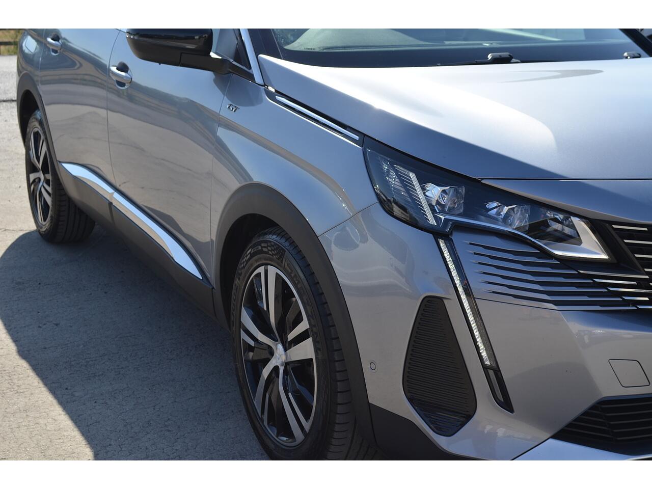 Peugeot 5008 view 21