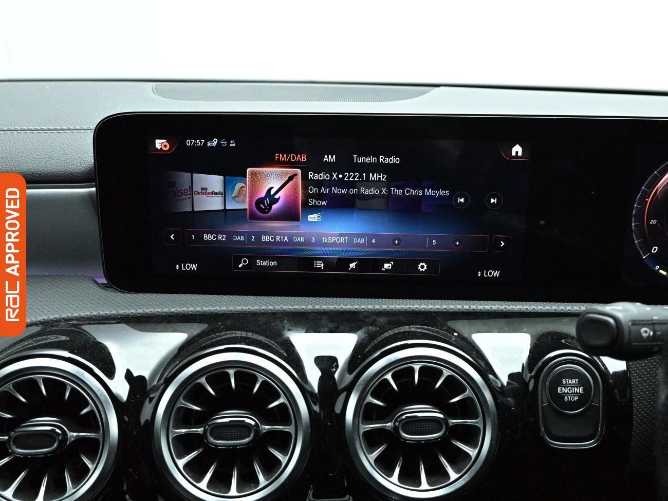 Mercedes-Benz CLA view 15