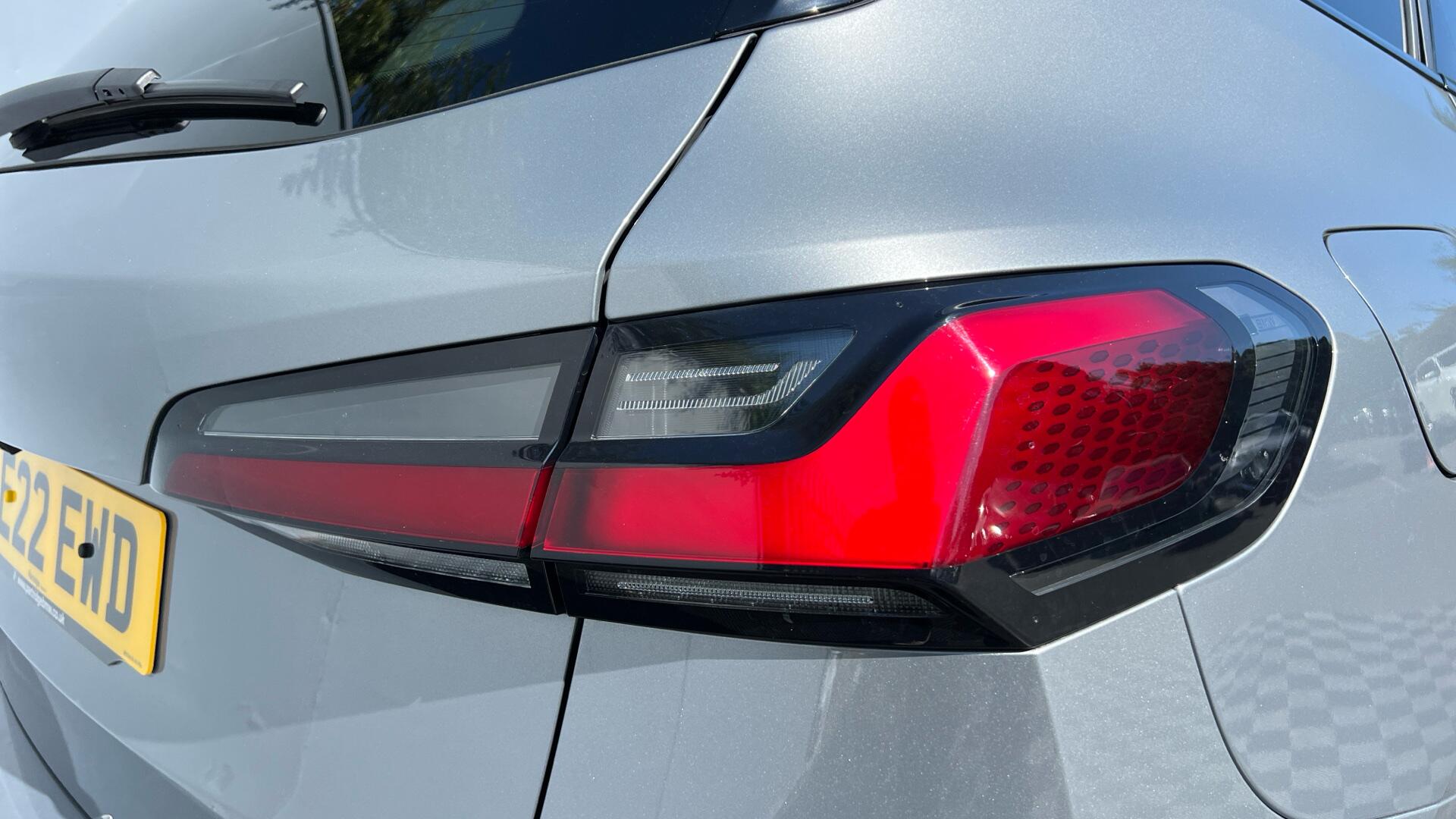 BMW 2 Series view 22