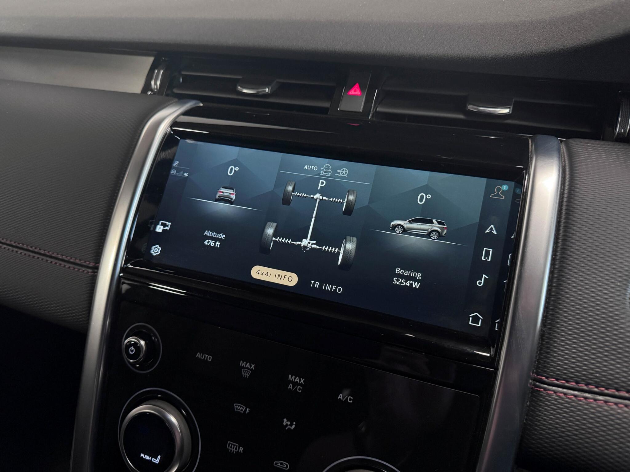 Land Rover Discovery Sport view 42