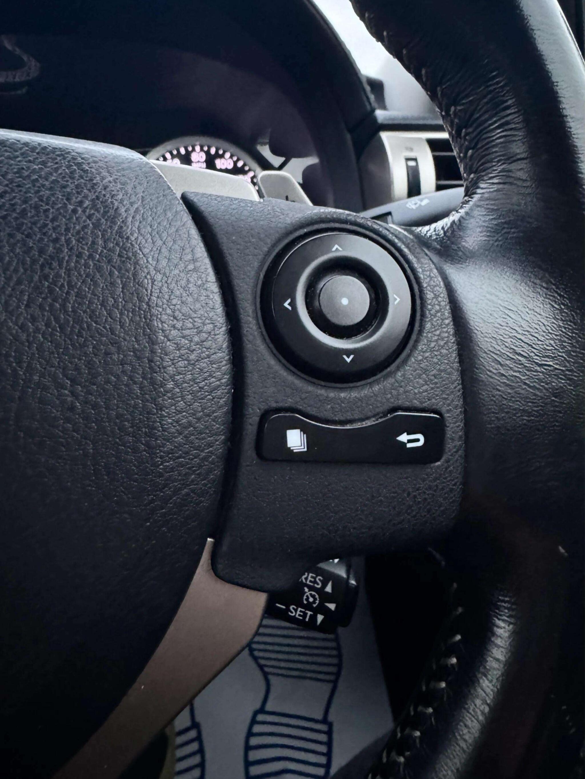 Lexus Is view 51