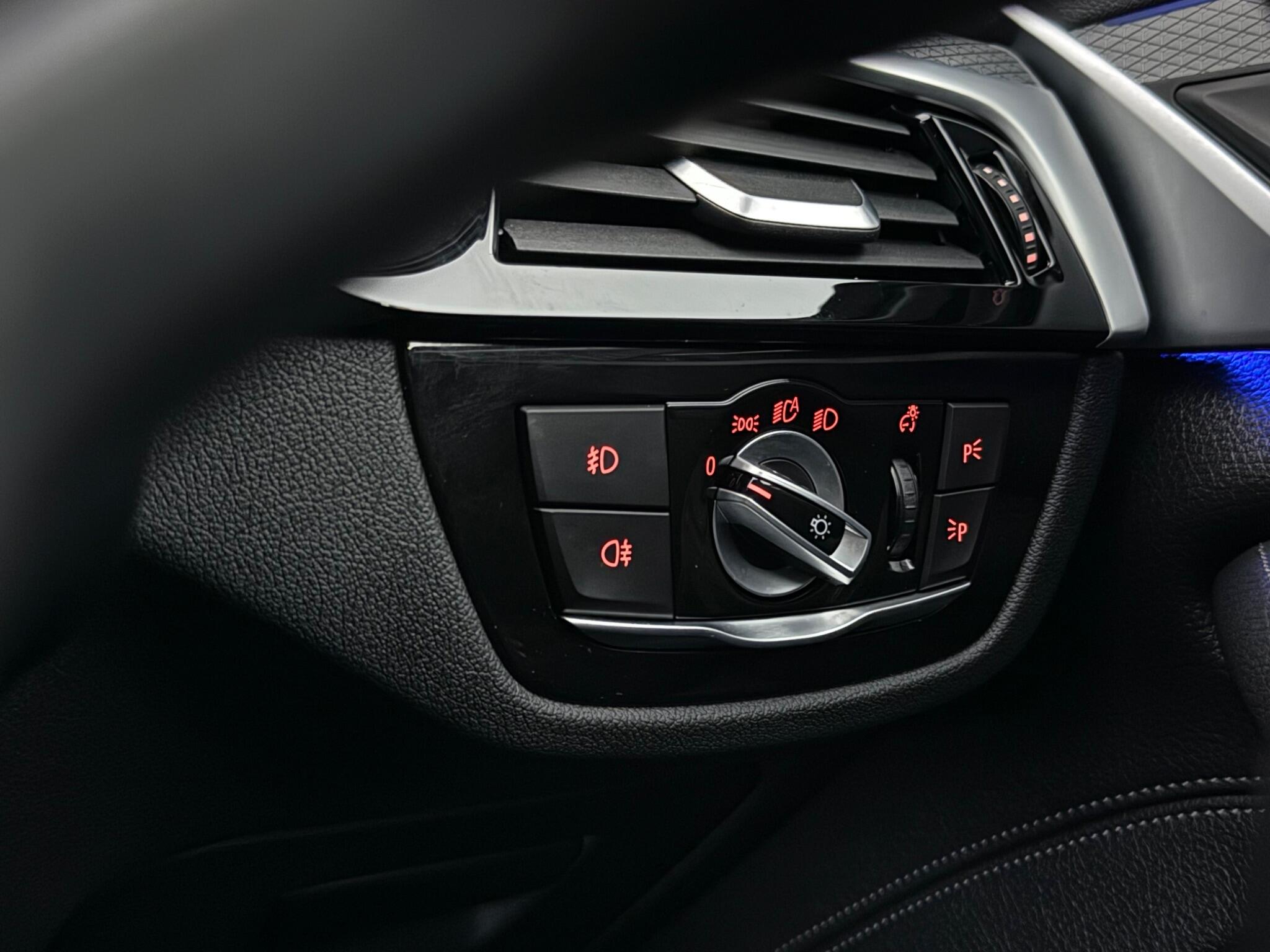BMW 5 Series view 20