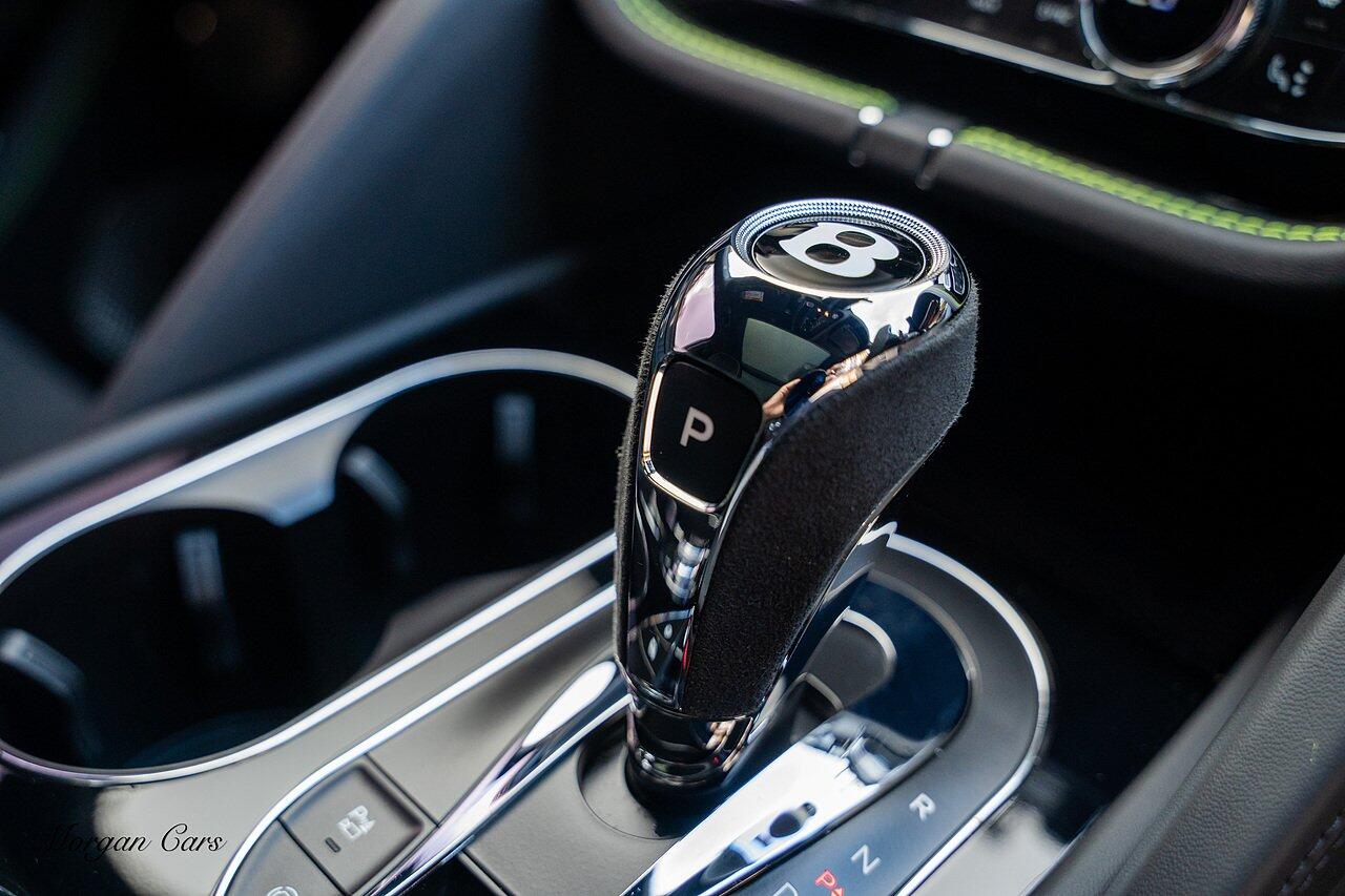 Bentley Bentayga view 63