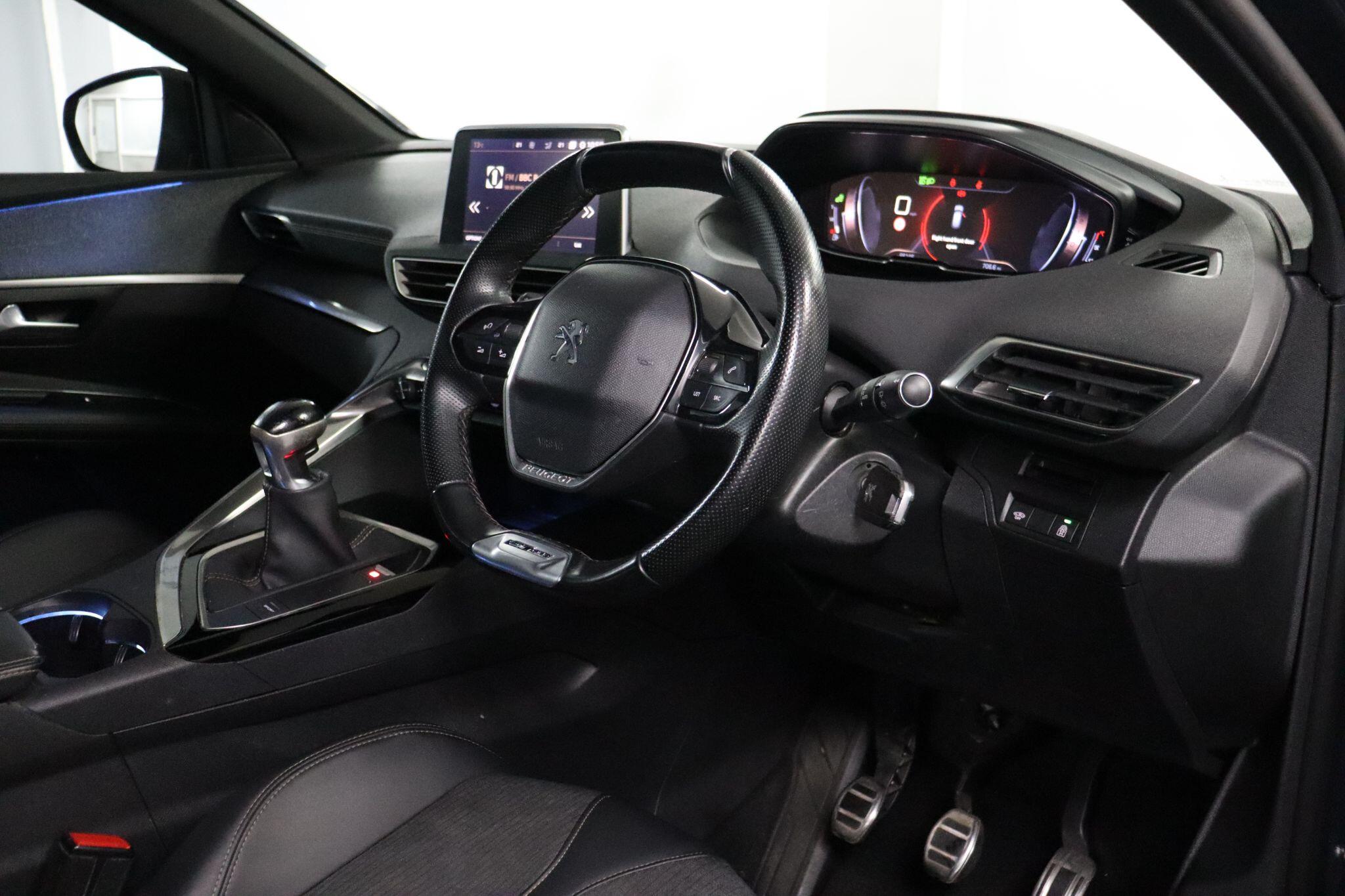 Peugeot 3008 view 32