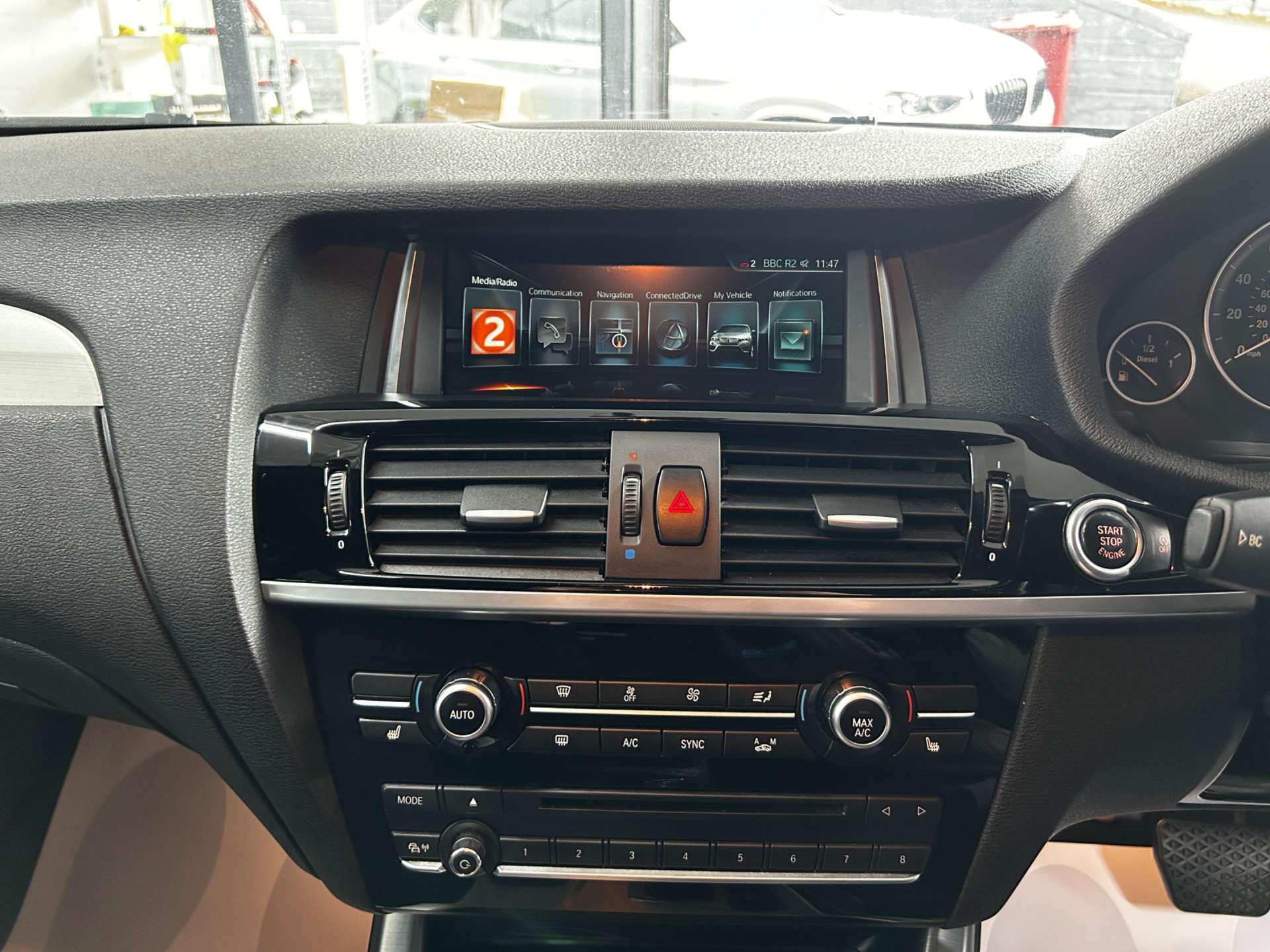 BMW X4 view 33