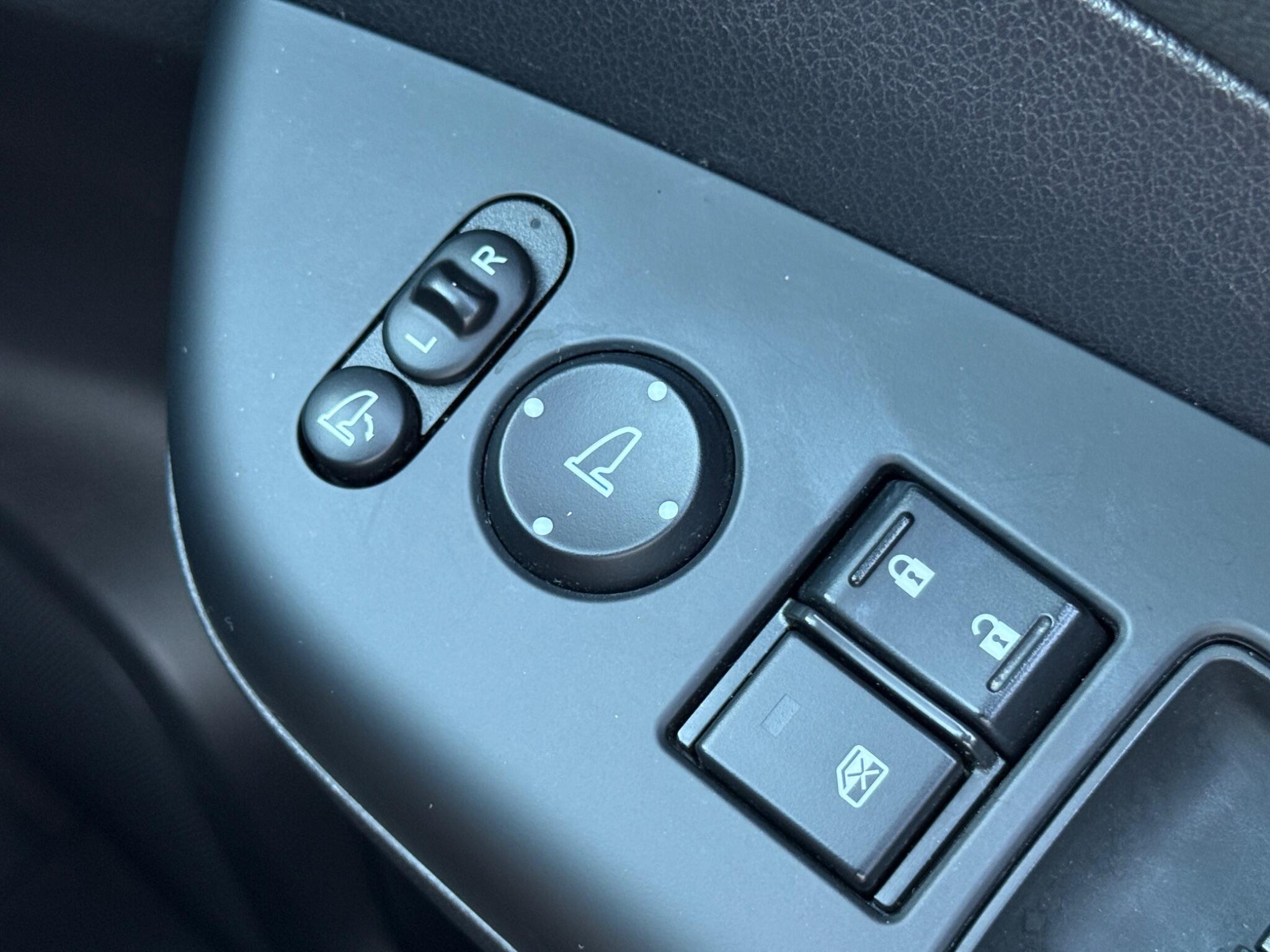 Honda CR-V - Image 74