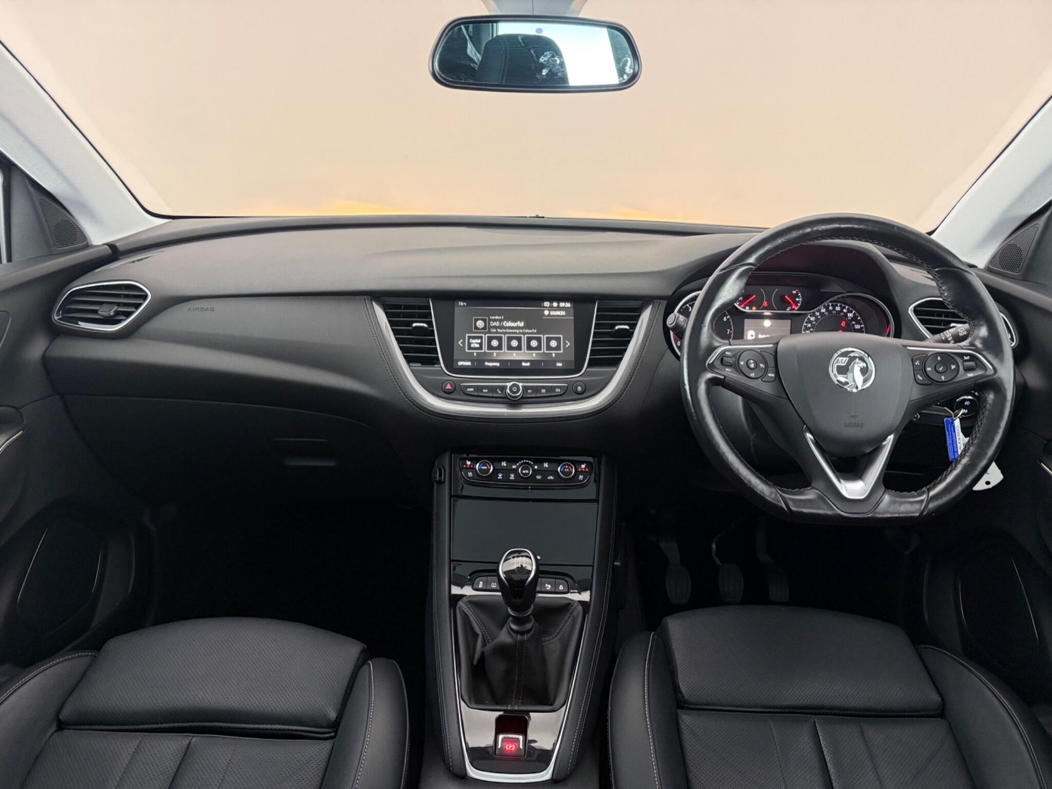 Vauxhall Grandland X view 14