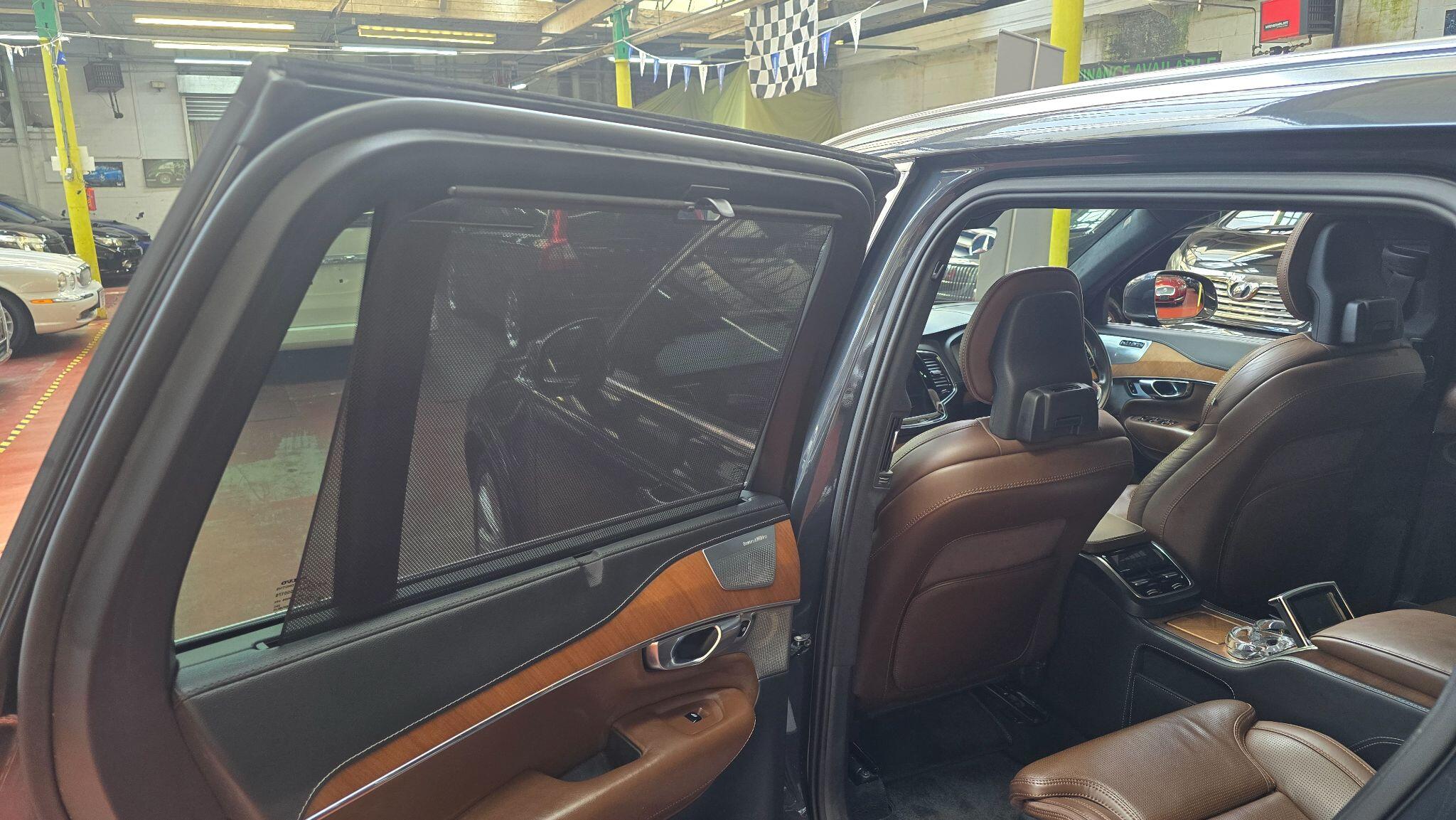 Volvo XC90 view 49