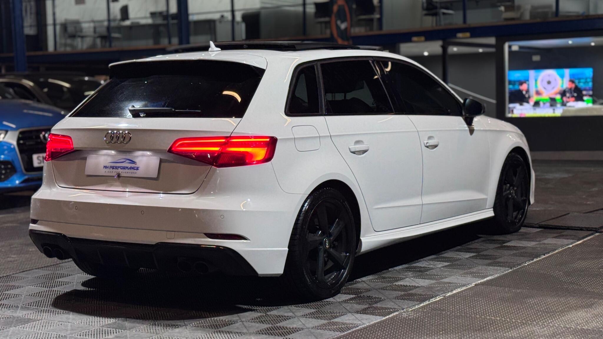 Audi S3 view 20