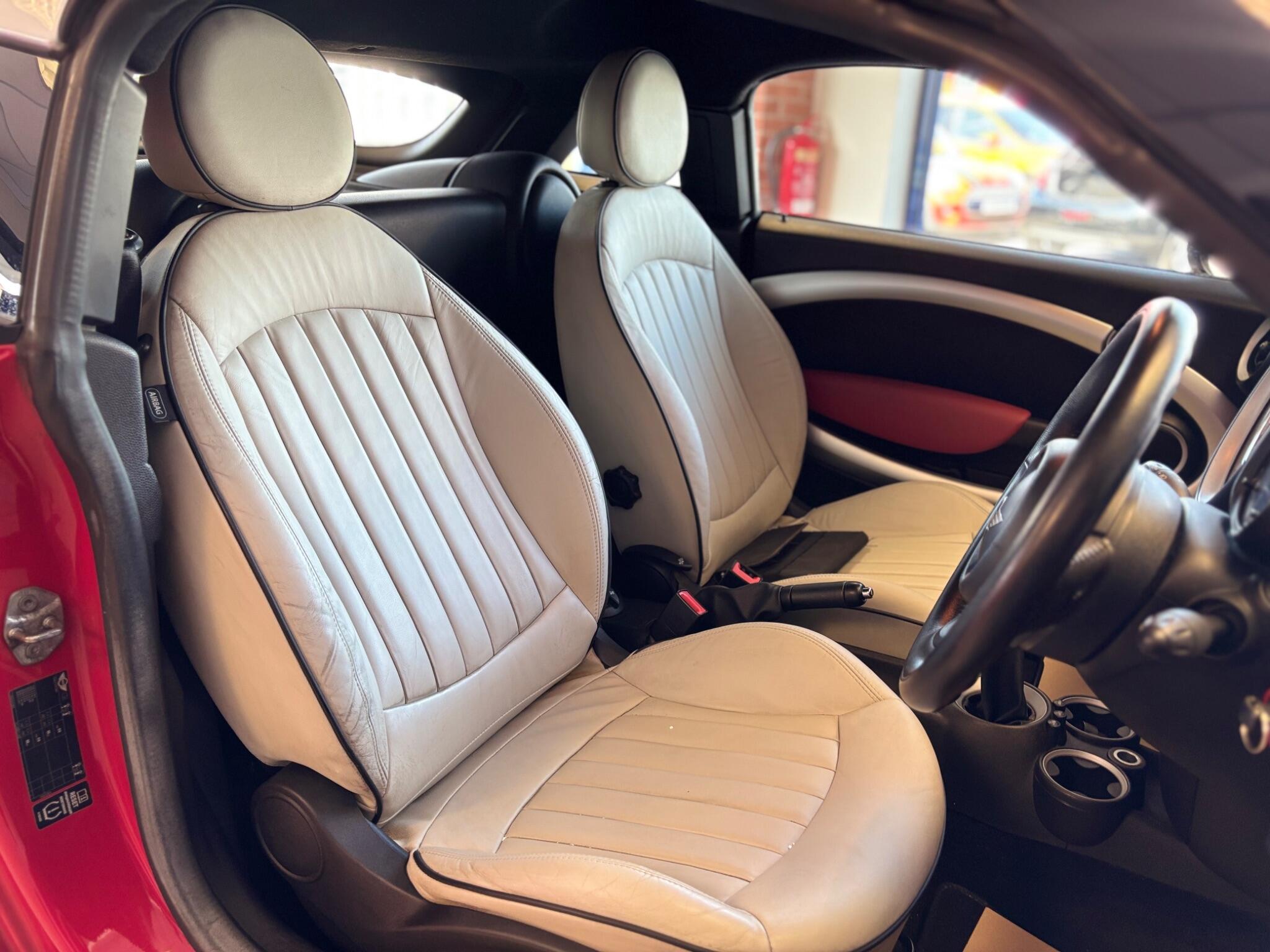 Mini Coupe view 11