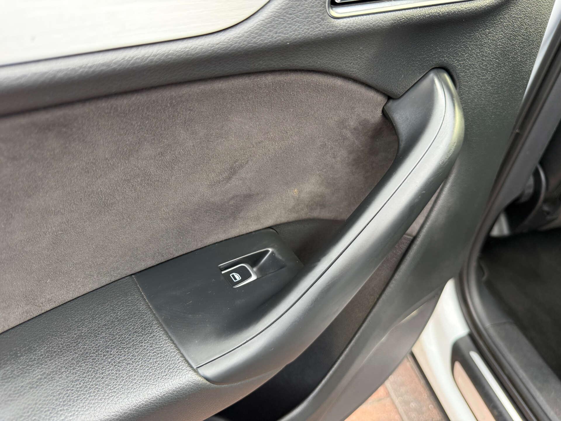 Audi Q3 view 74