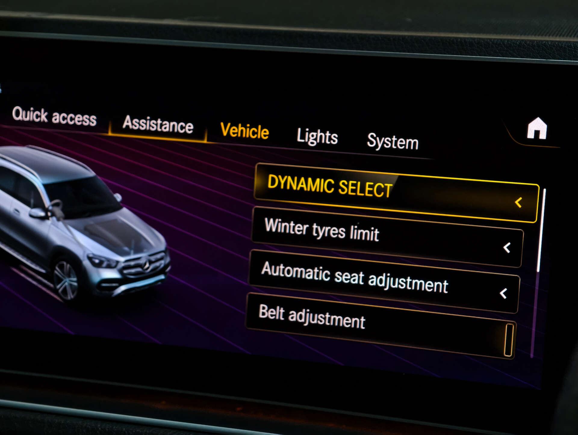Mercedes-Benz Gle view 54