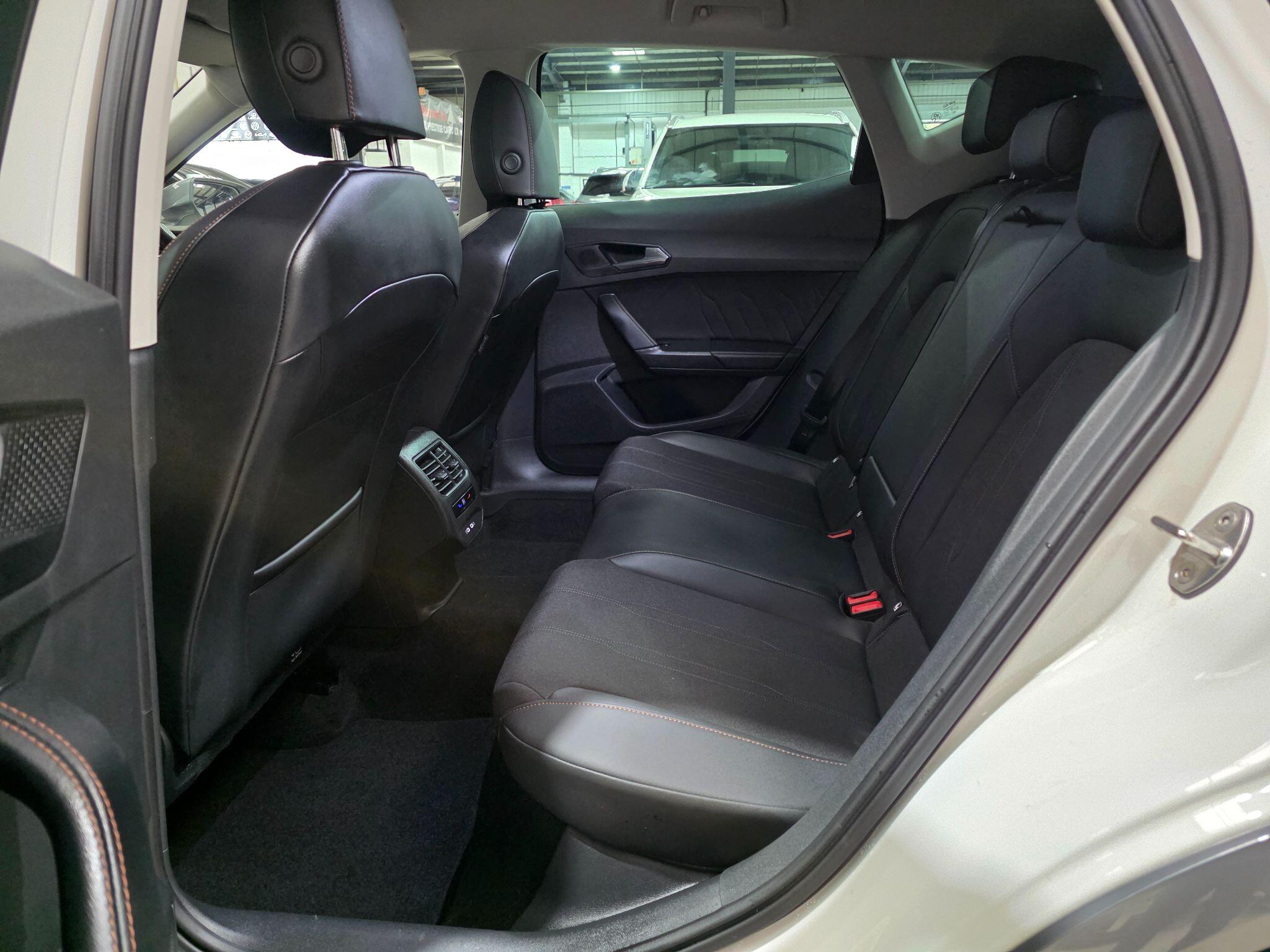 Cupra Formentor view 26