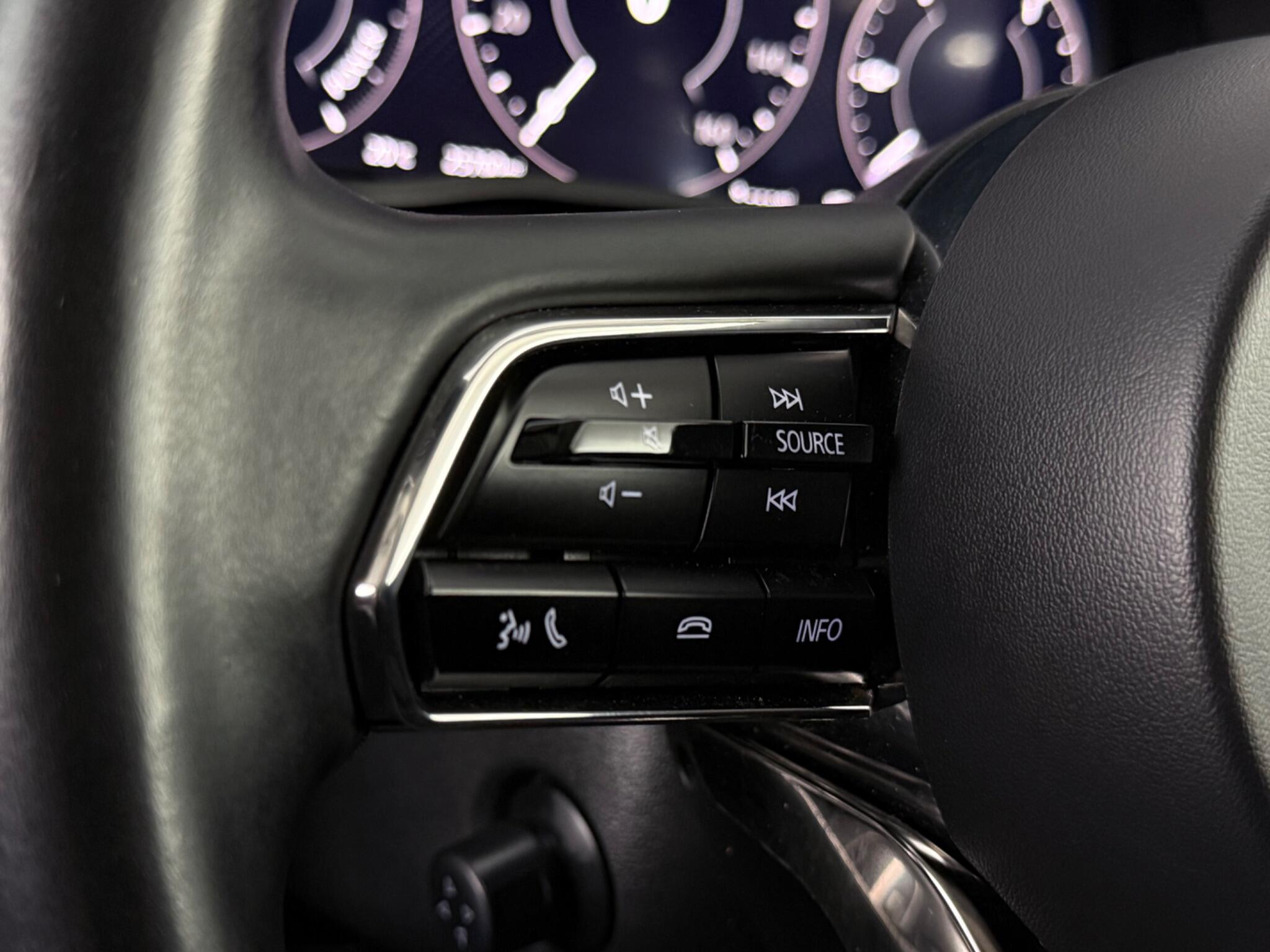 Mazda CX-60 view 13