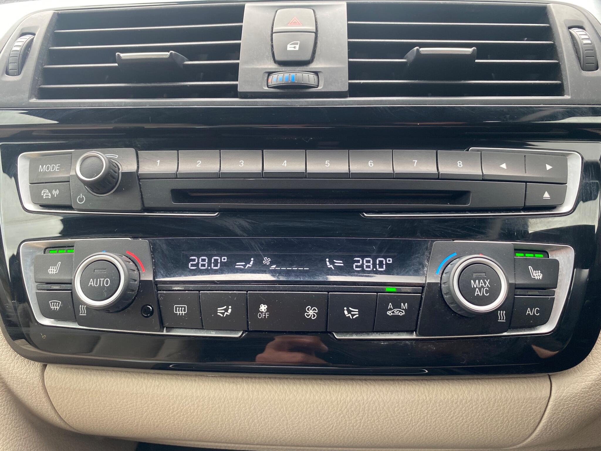 BMW 3 Series view 52