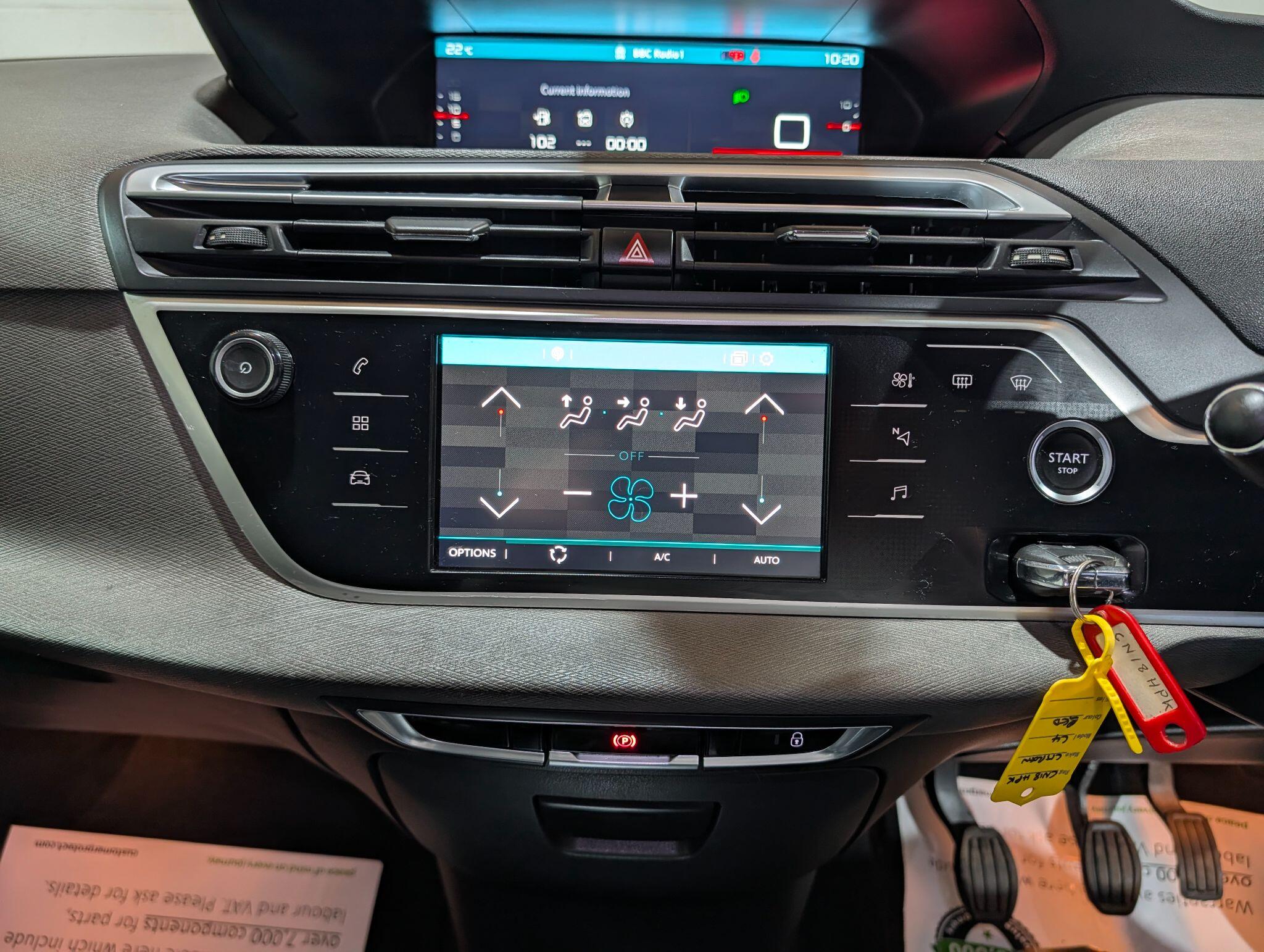 Citroen Grand C4 Picasso view 49