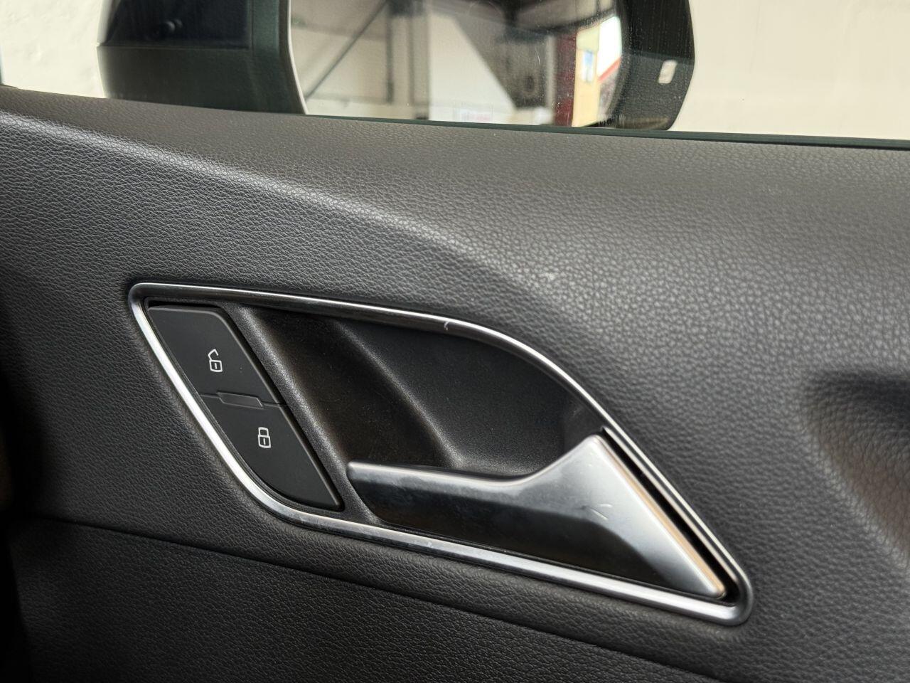 Audi A3 Cabriolet view 44