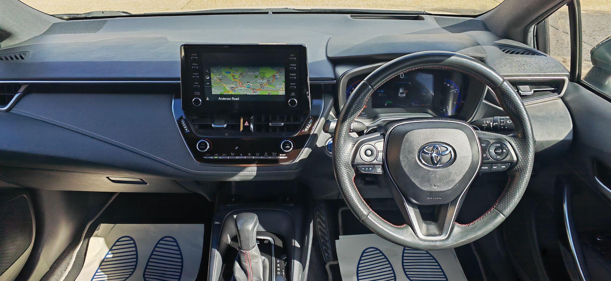 Toyota Corolla view 19