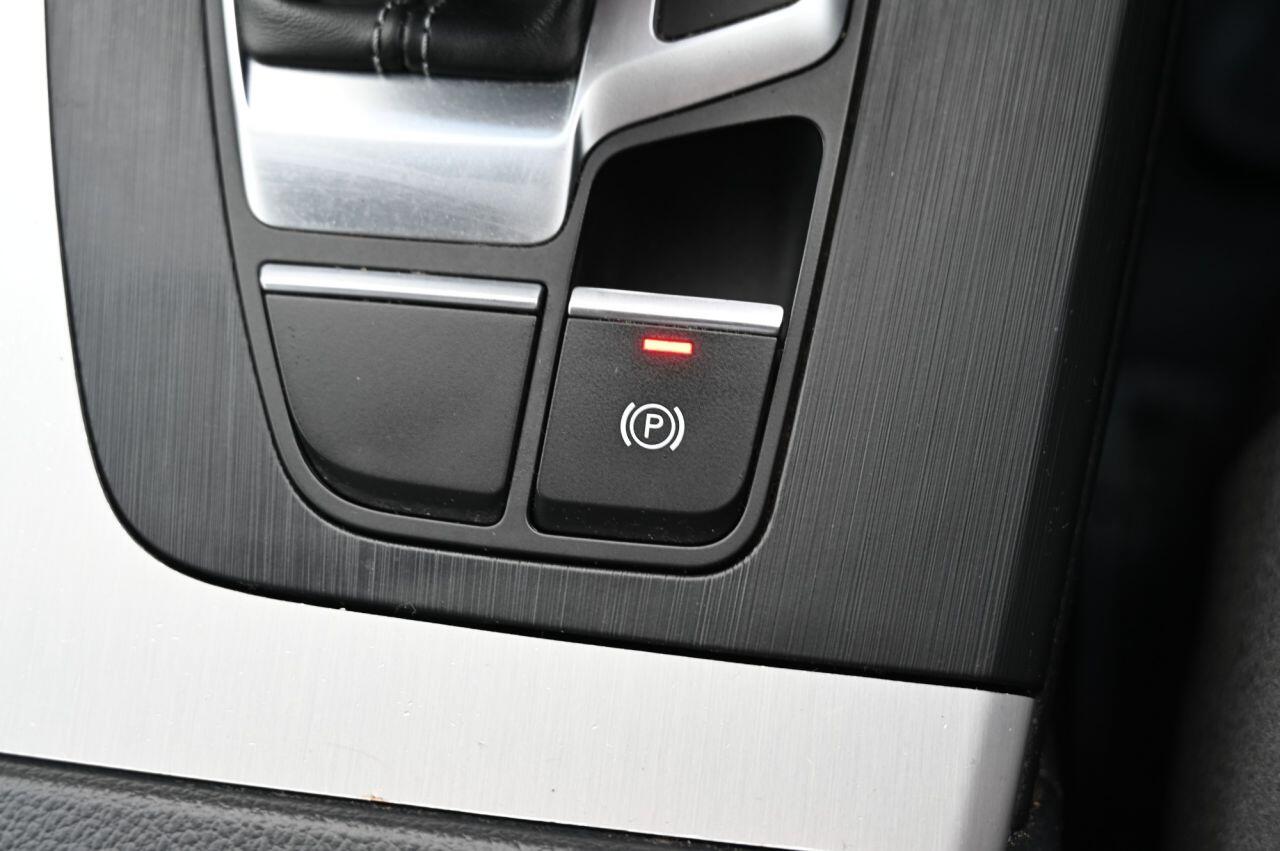 Audi Q5 view 39