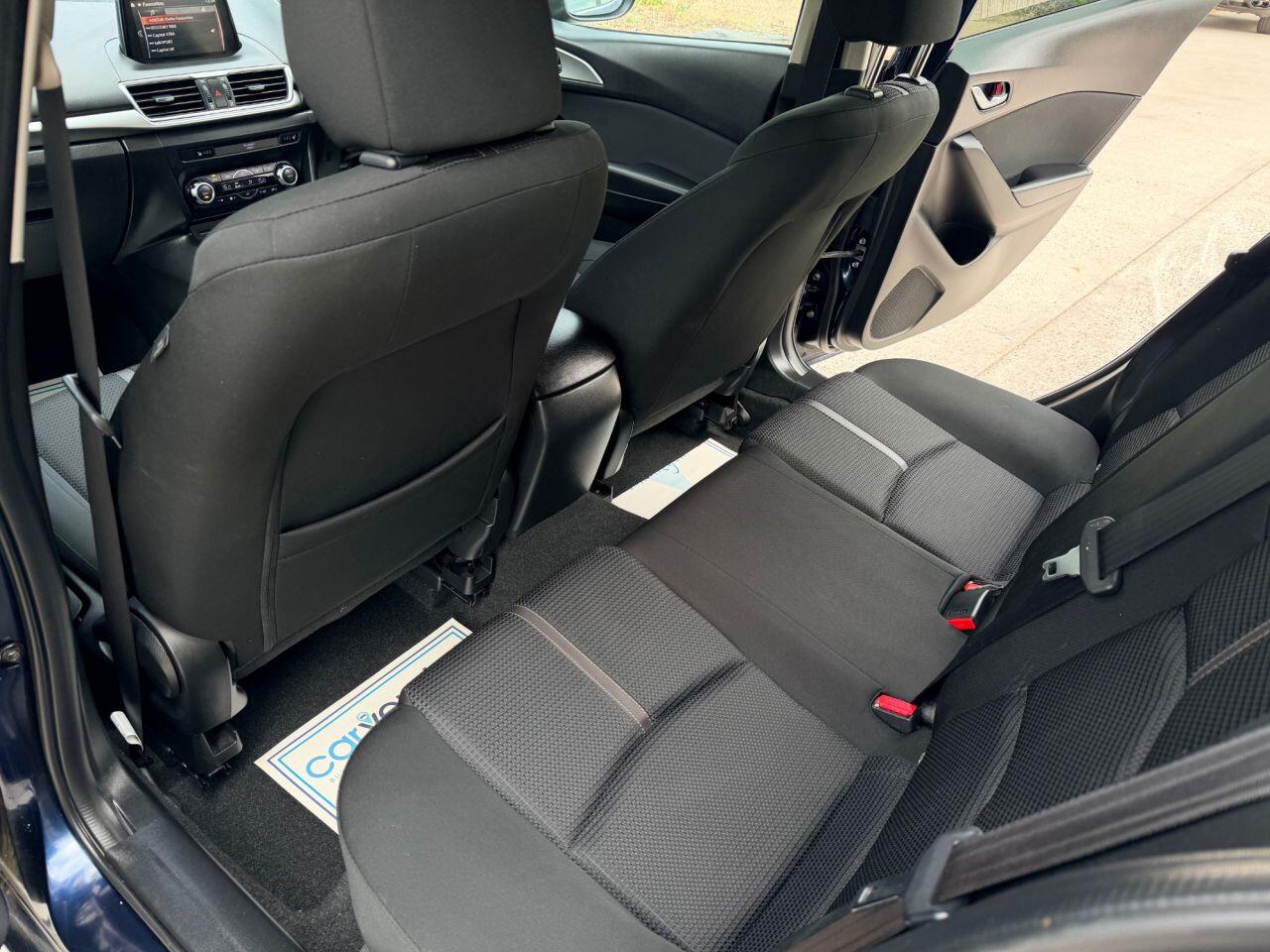 Mazda Mazda3 view 19