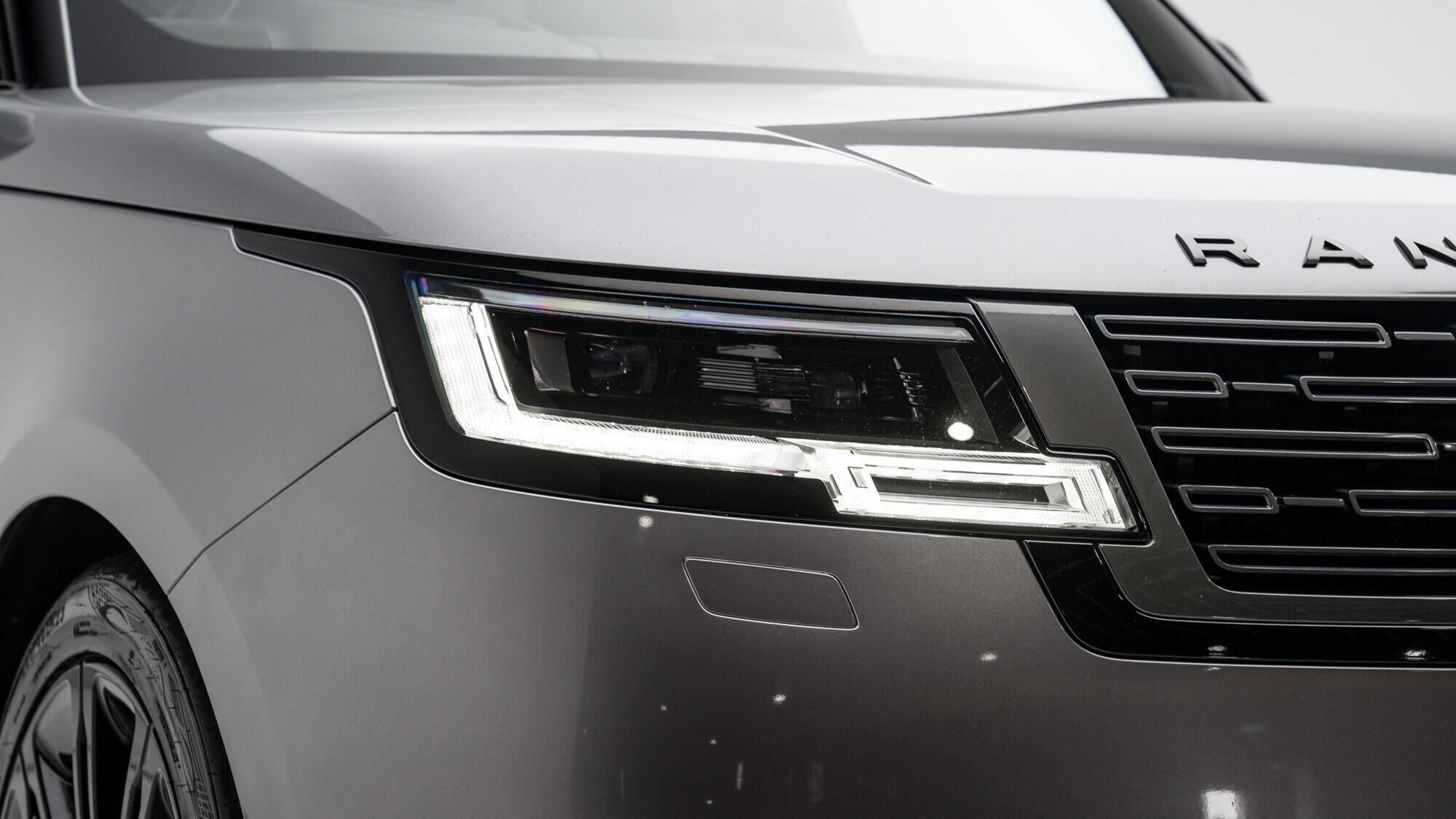 Land Rover Range Rover view 13