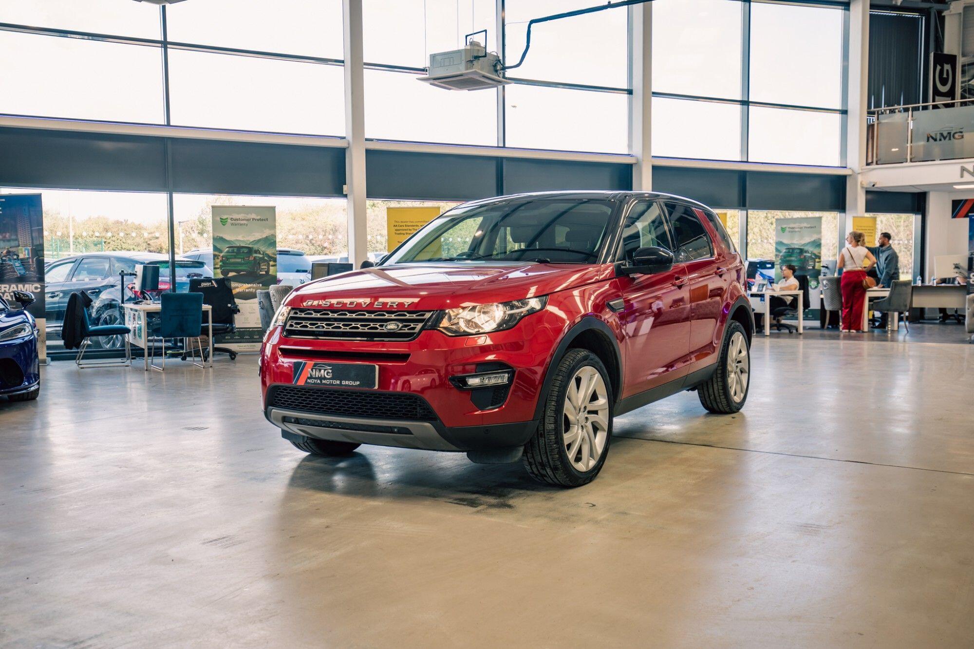 Land Rover Discovery Sport view 23
