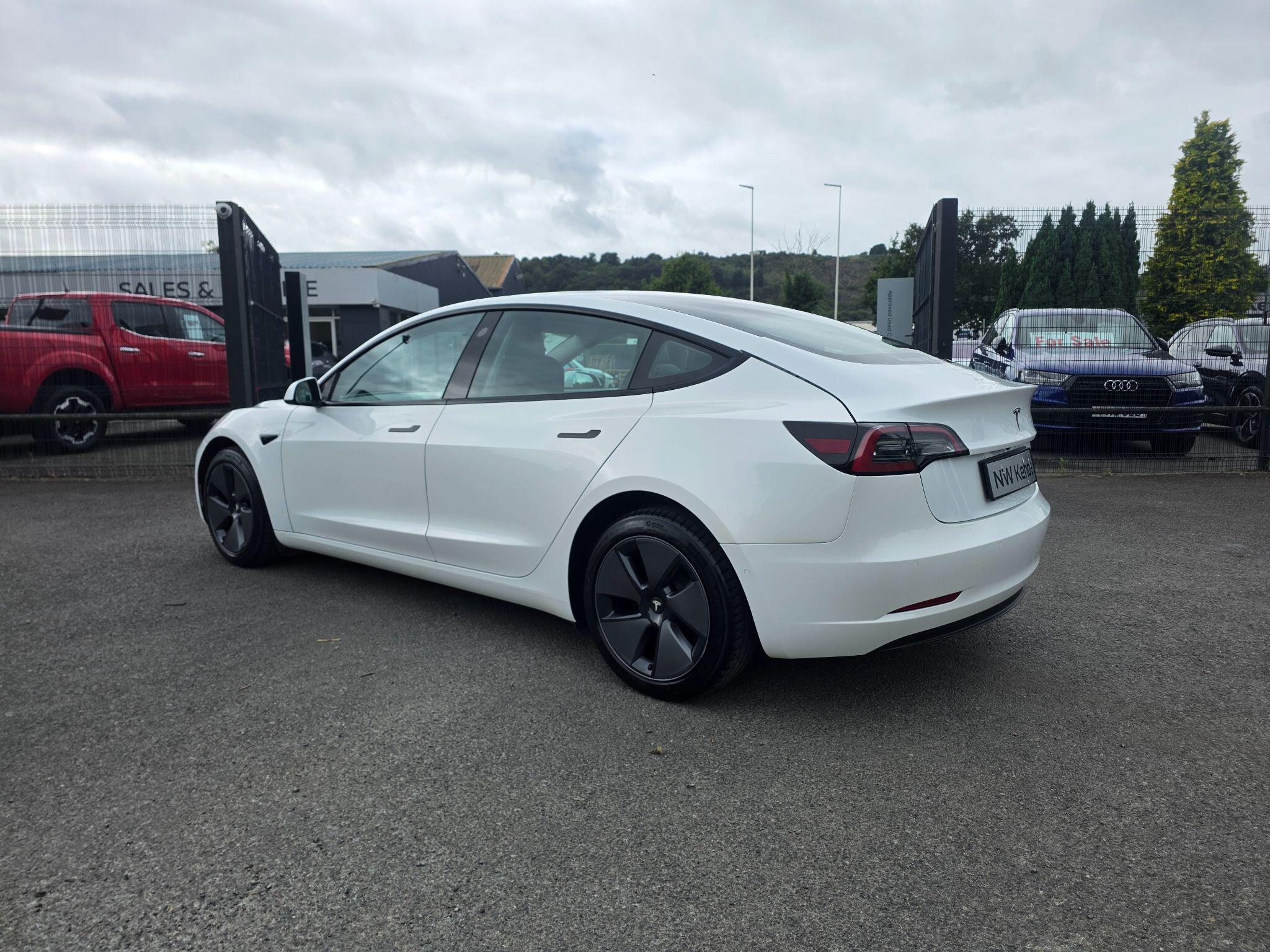 Tesla Model 3 view 2