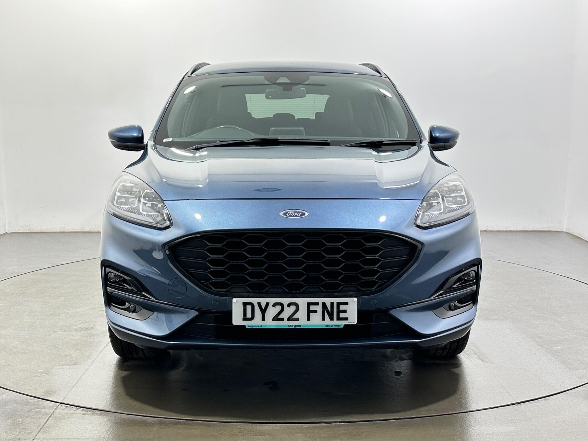 Ford Kuga view 3
