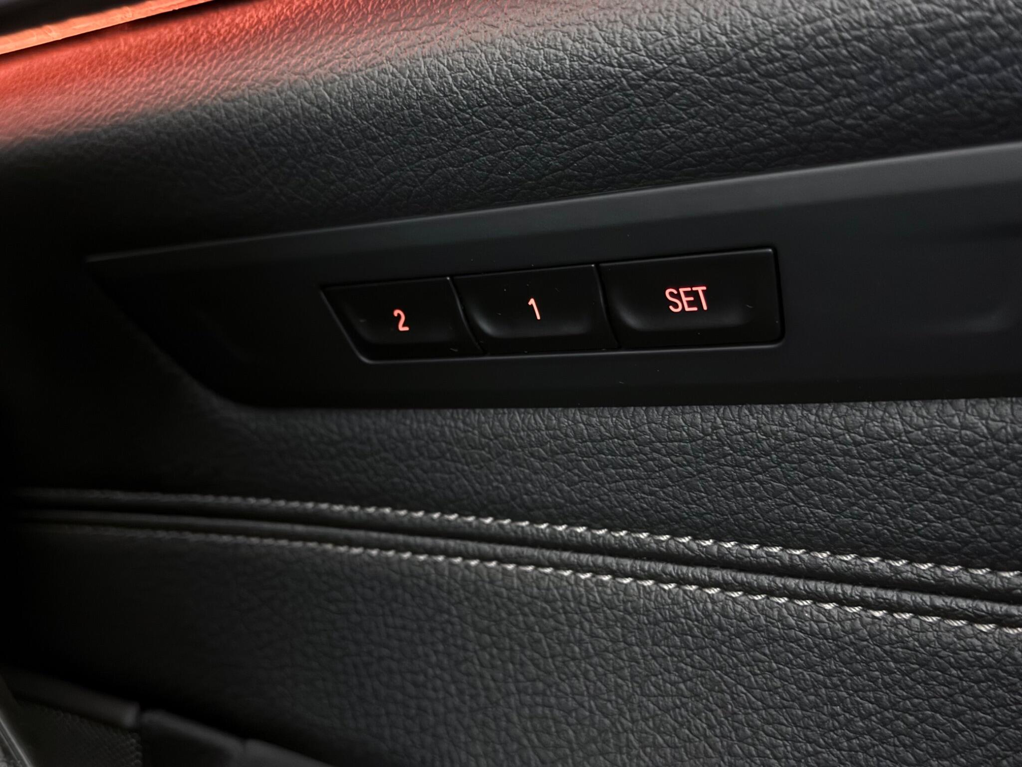 BMW 5 Series view 20