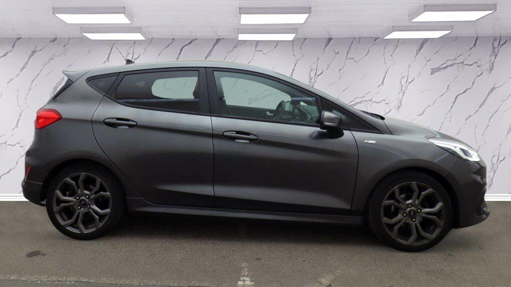 Ford Fiesta view 8