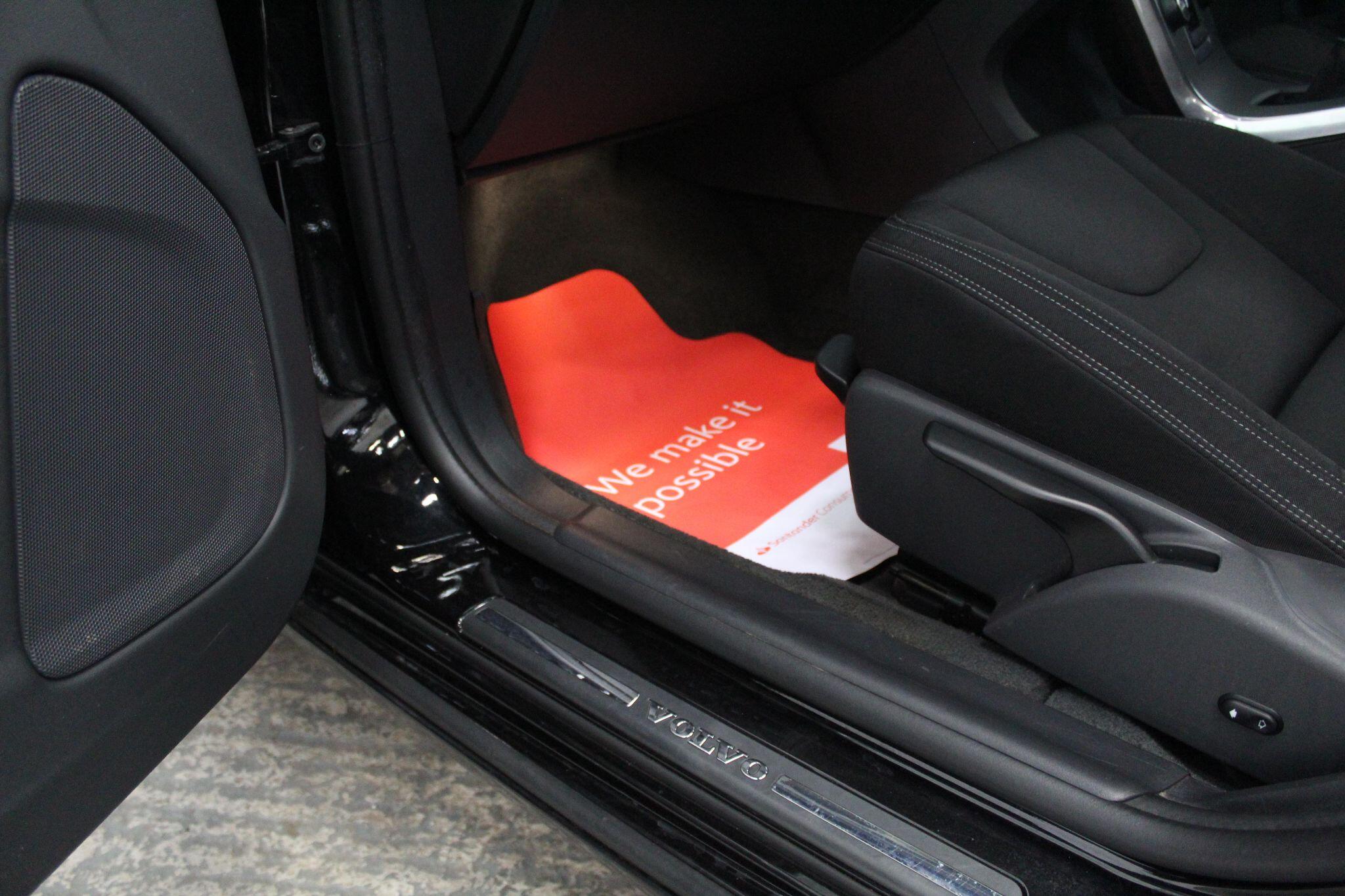 Volvo V60 view 31