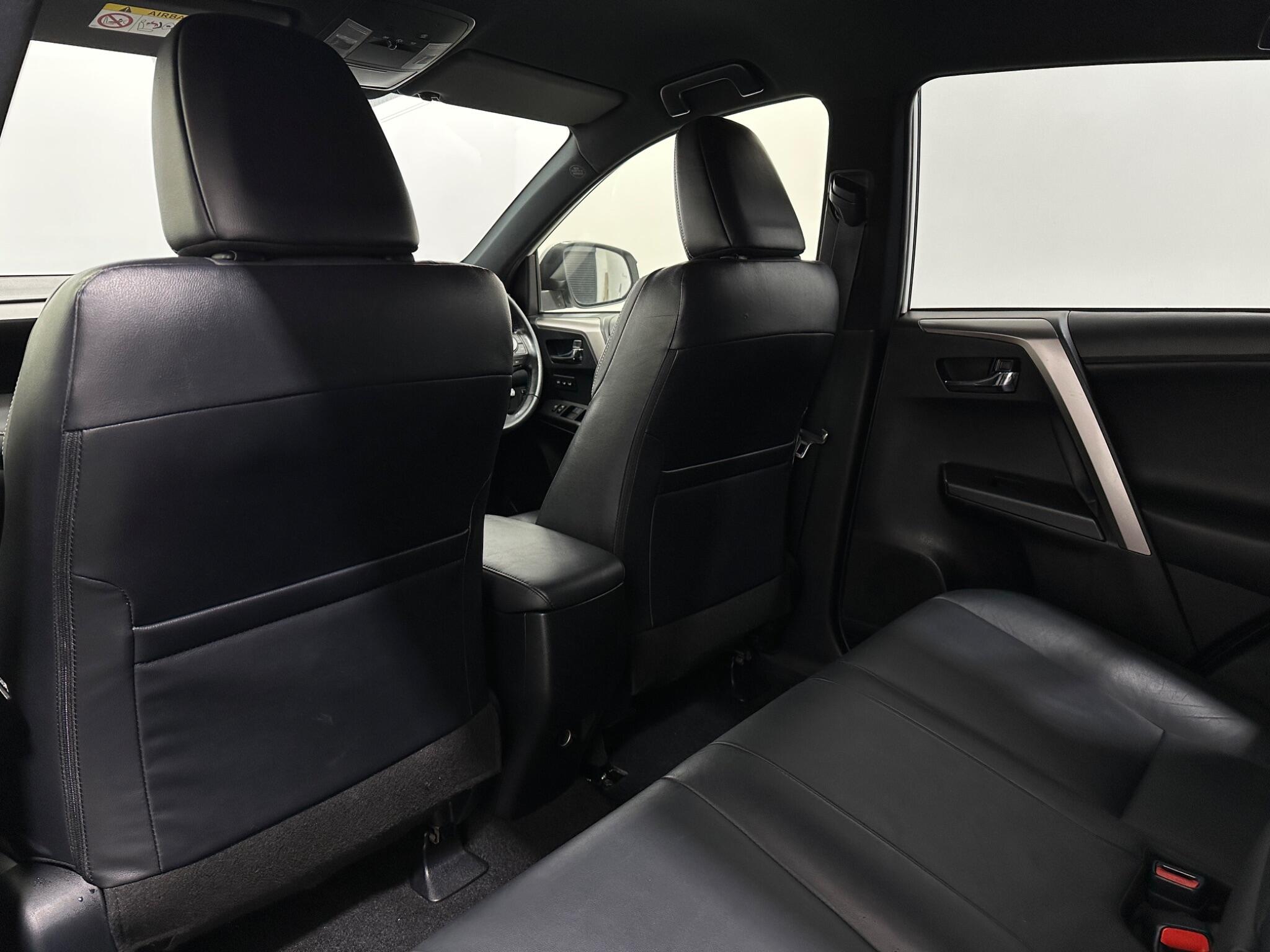 Toyota Rav4 view 37