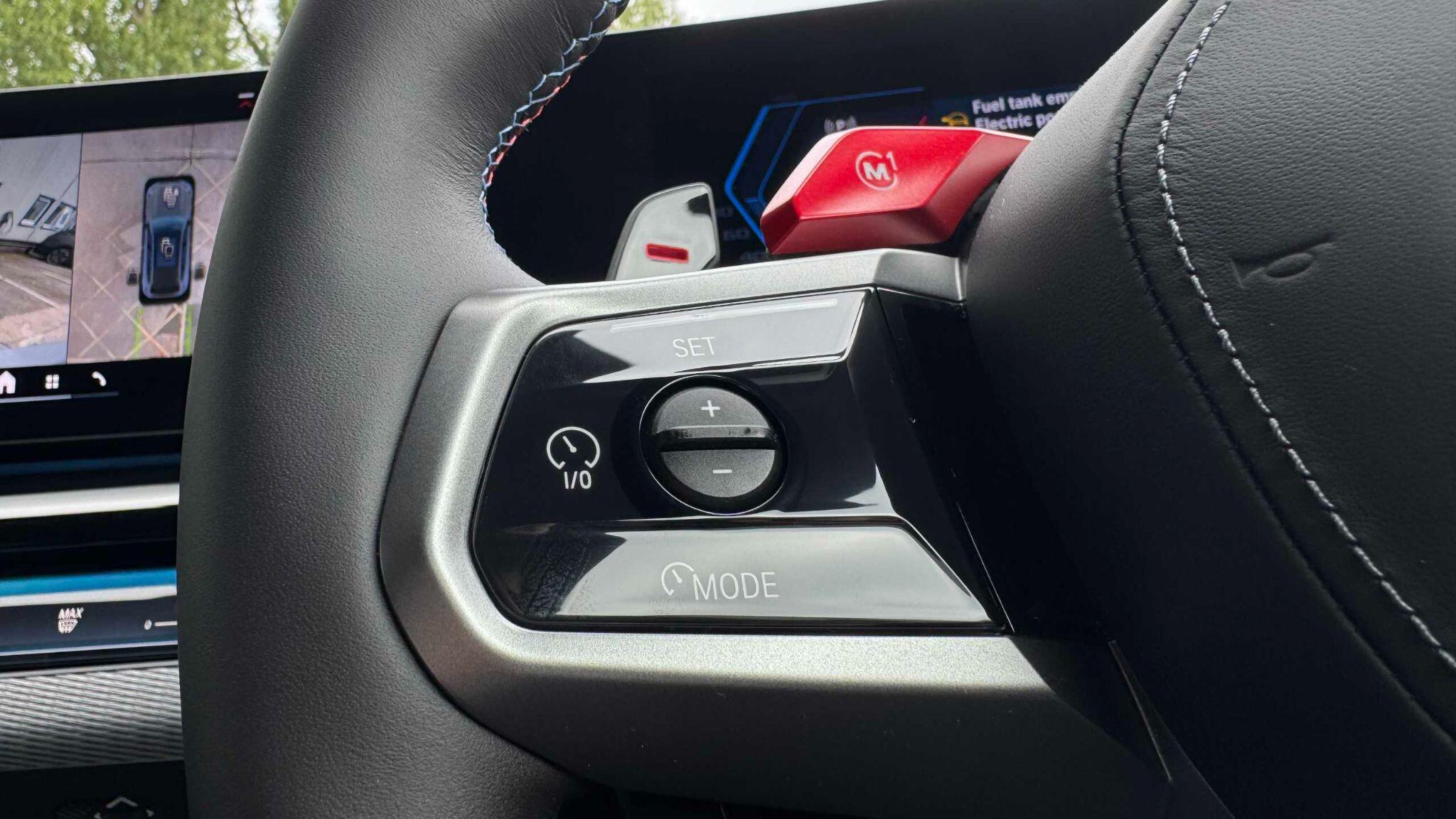 BMW M5 view 19