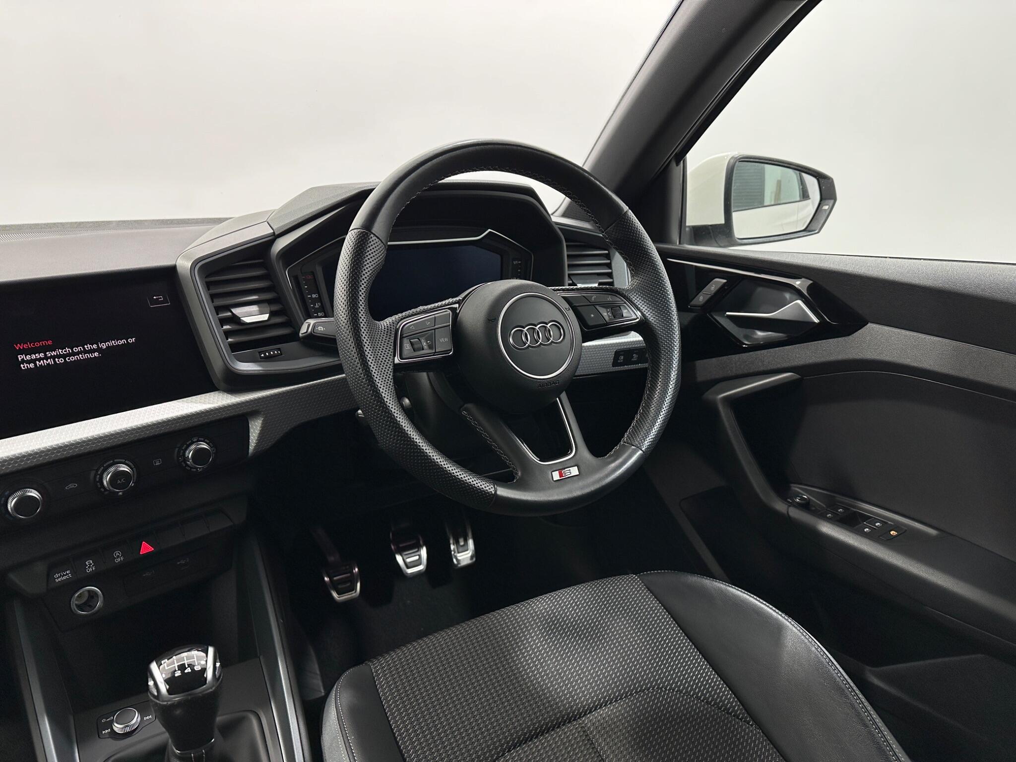 Audi A1 view 12