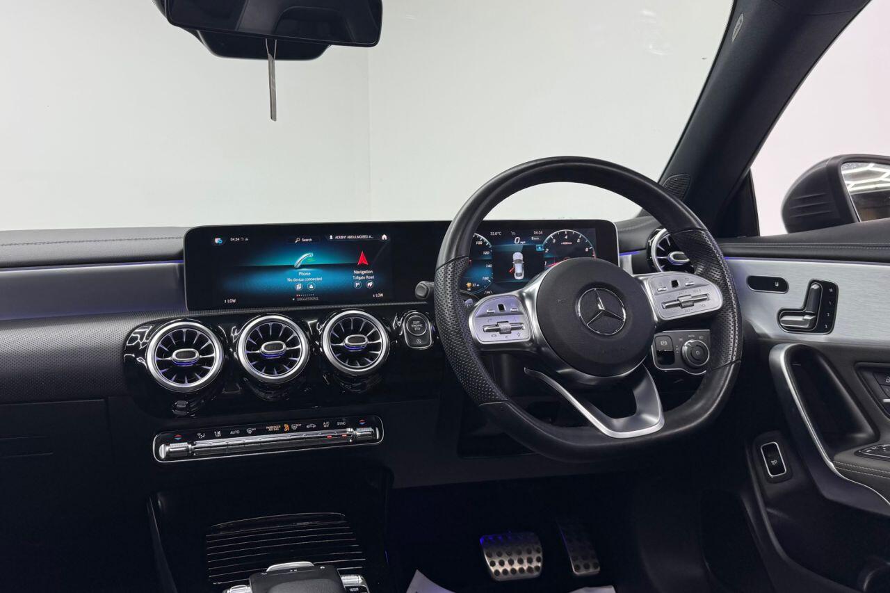 Mercedes-Benz Cla view 49