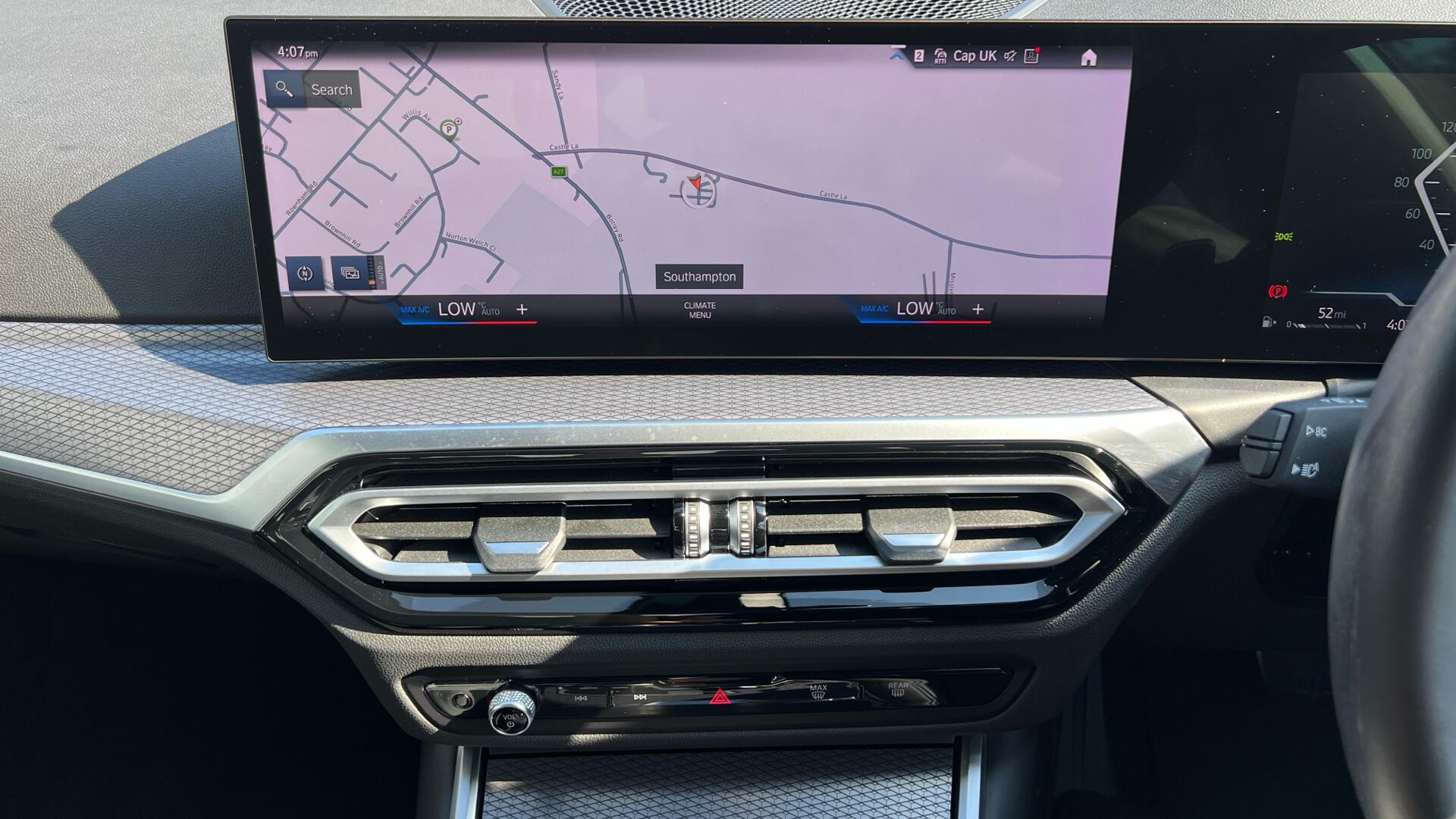 BMW 3 Series view 8