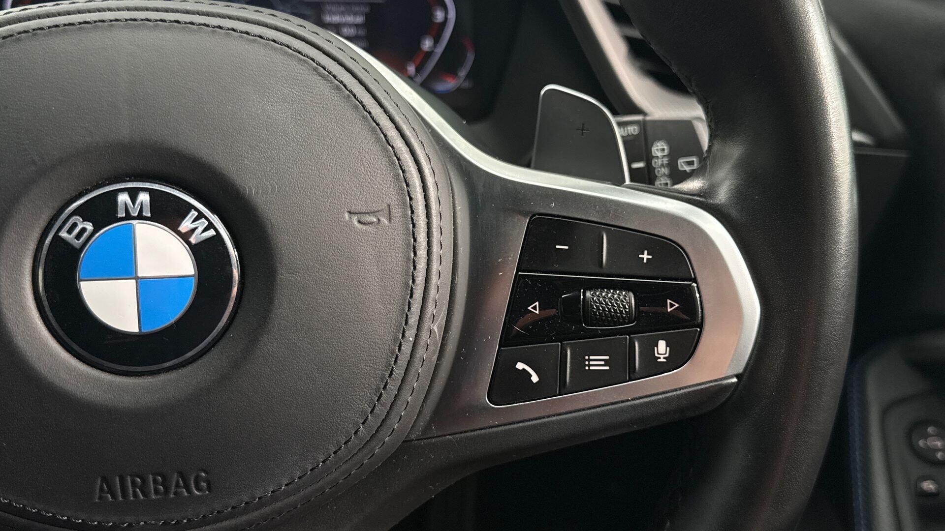 BMW 1 Series view 19