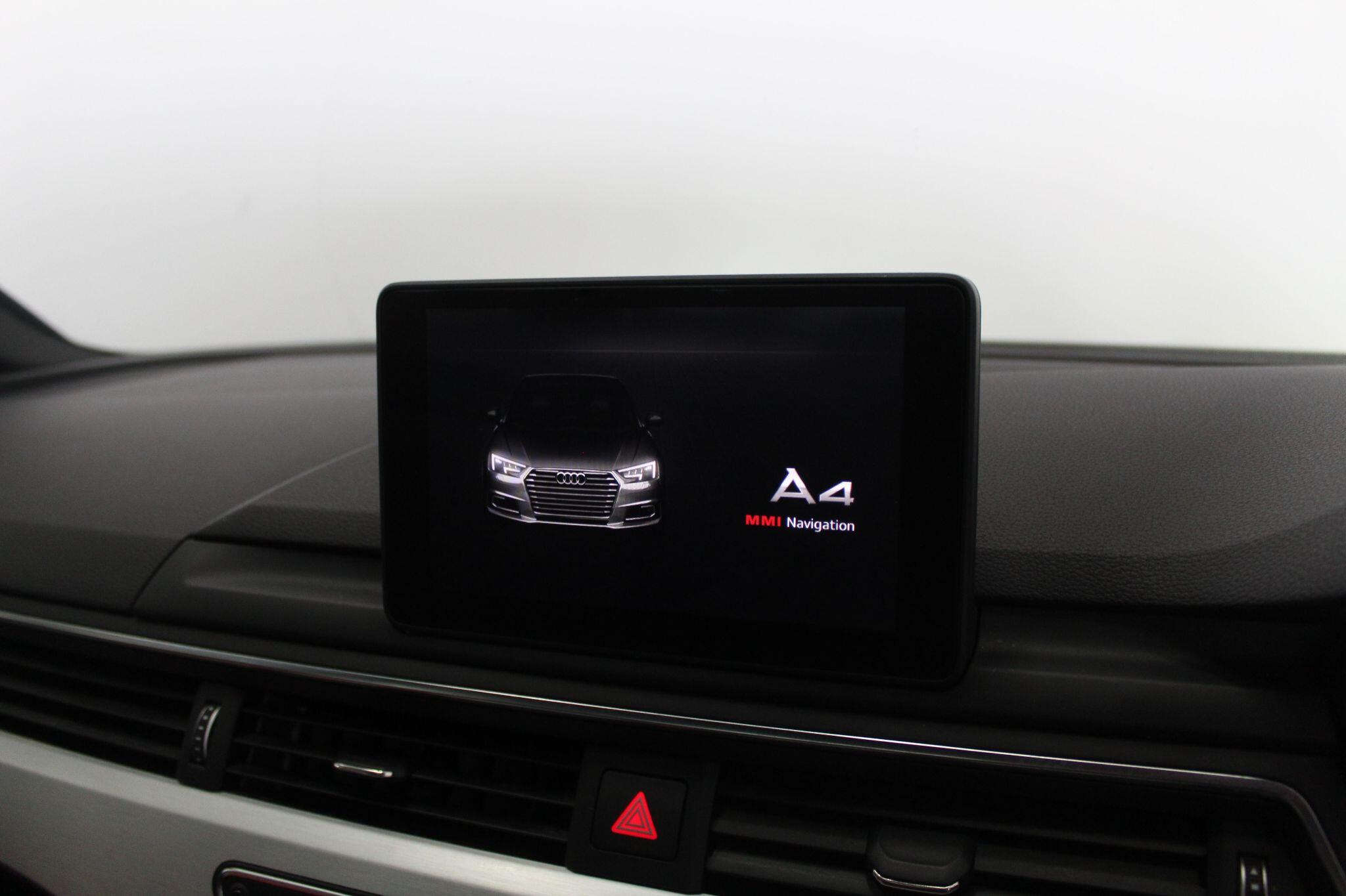 Audi A4 view 34