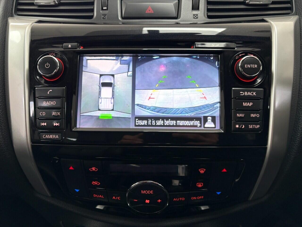 Nissan Navara view 27
