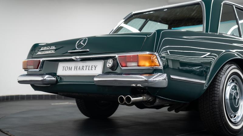 Mercedes-Benz SL view 15