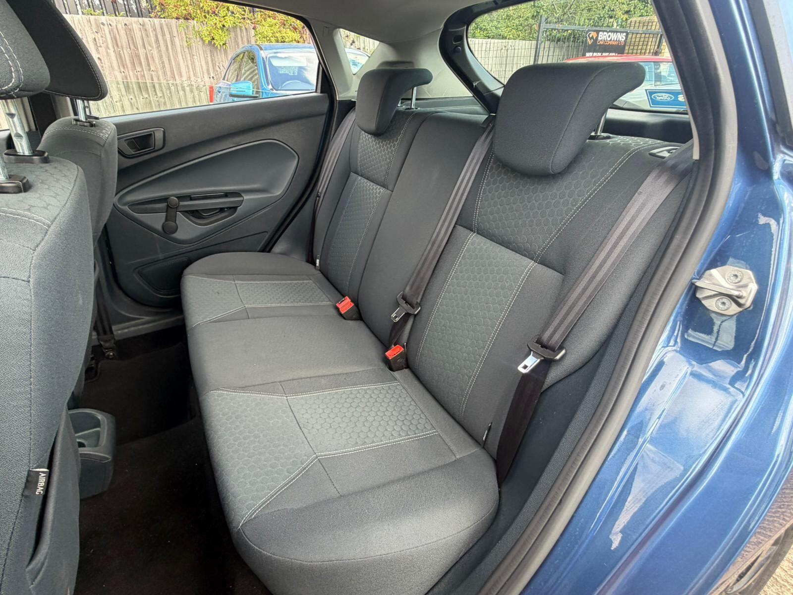 Ford Fiesta view 16