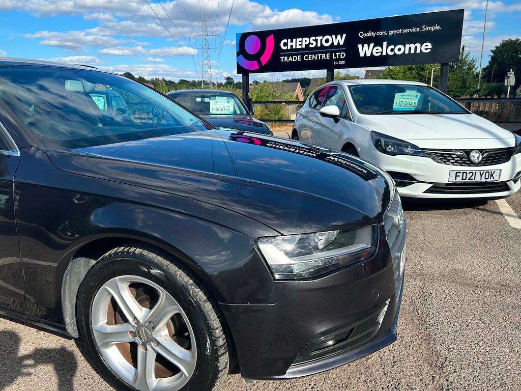 Audi A4 view 7